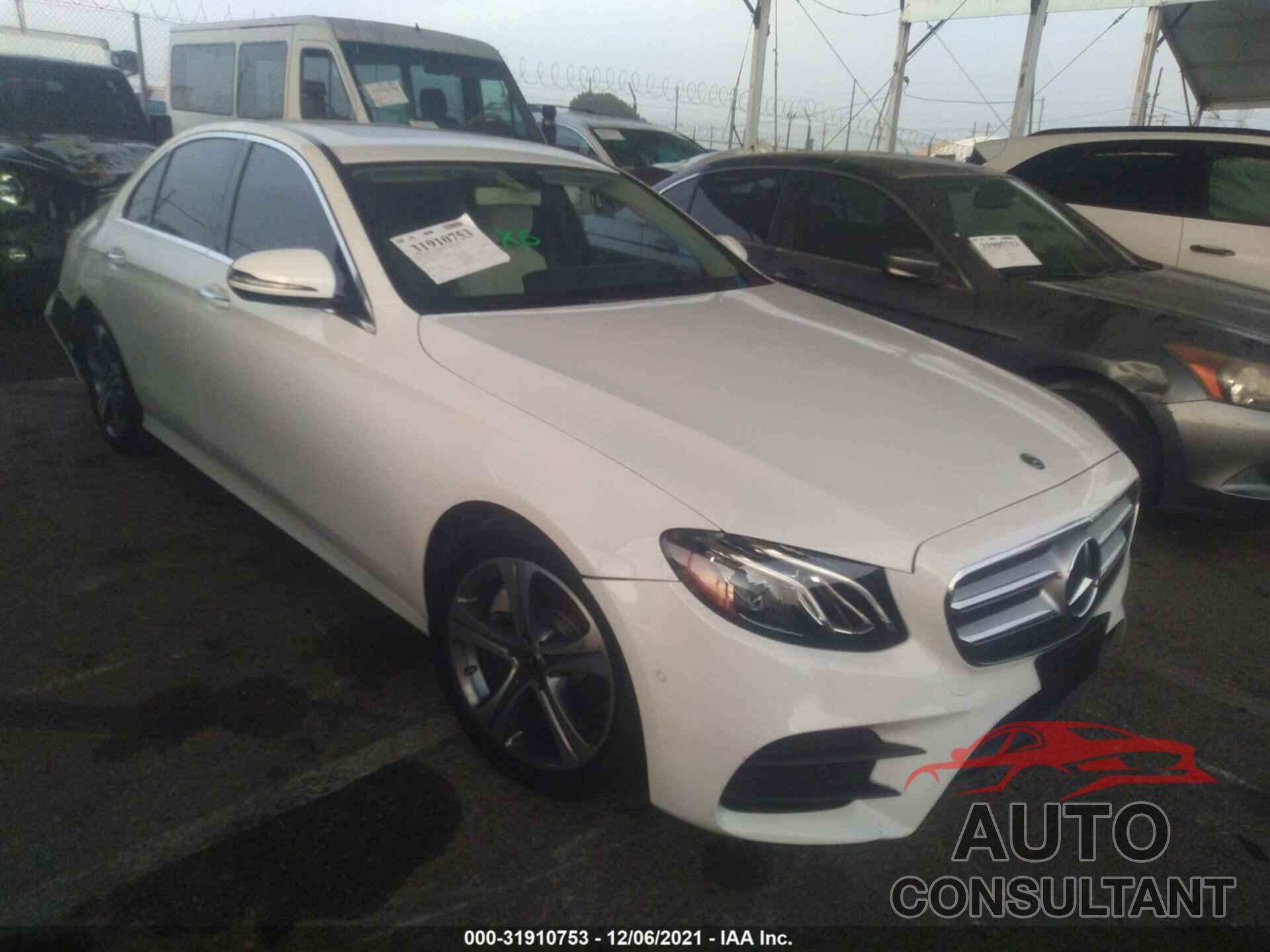 MERCEDES-BENZ E-CLASS 2018 - WDDZF4JB1JA389181