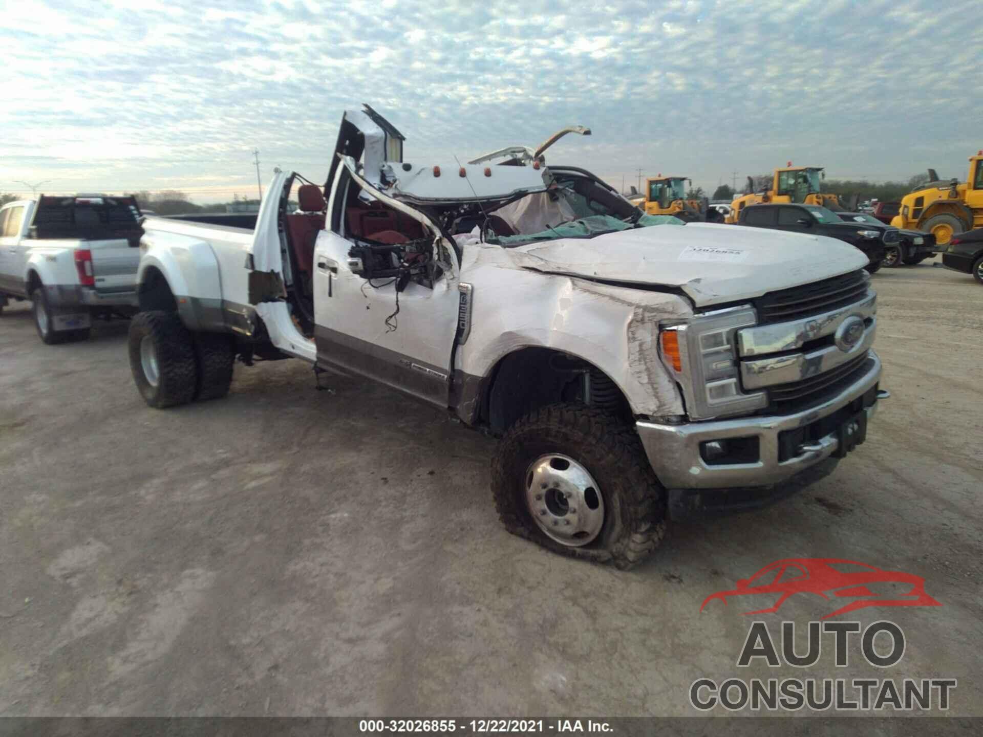 FORD SUPER DUTY F-350 DRW 2018 - 1FT8W3DT3JEC38985