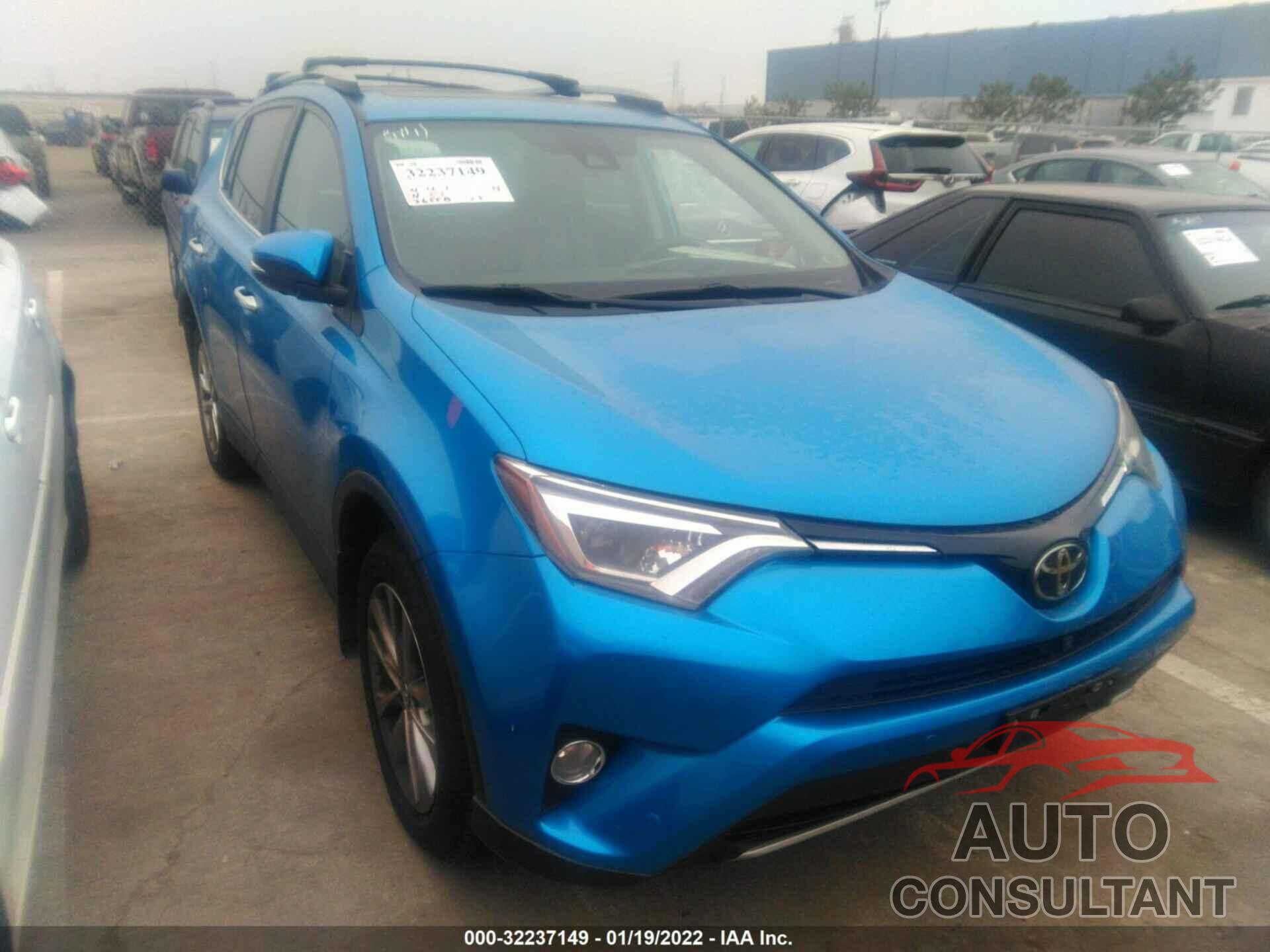 TOYOTA RAV4 2017 - 2T3DFREV7HW552028