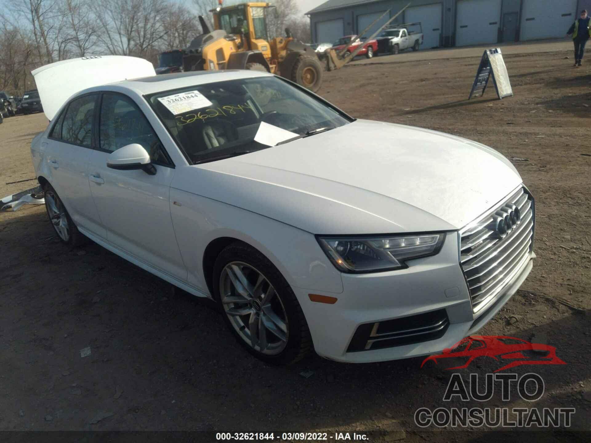 AUDI A4 2017 - WAUDNAF47HN041501