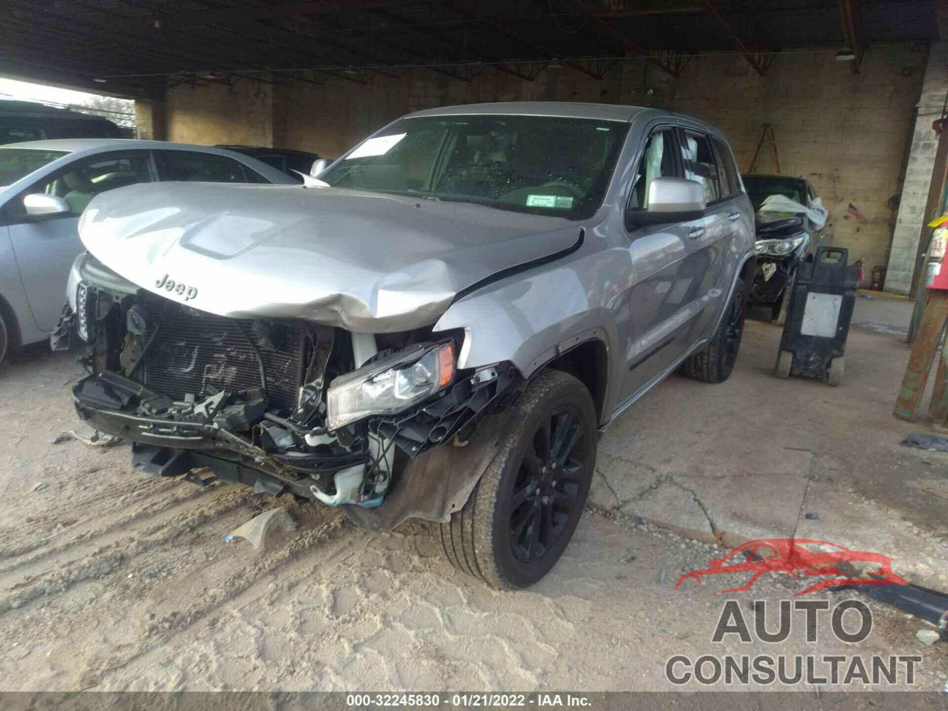 JEEP GRAND CHEROKEE 2018 - 1C4RJFAG2JC203815