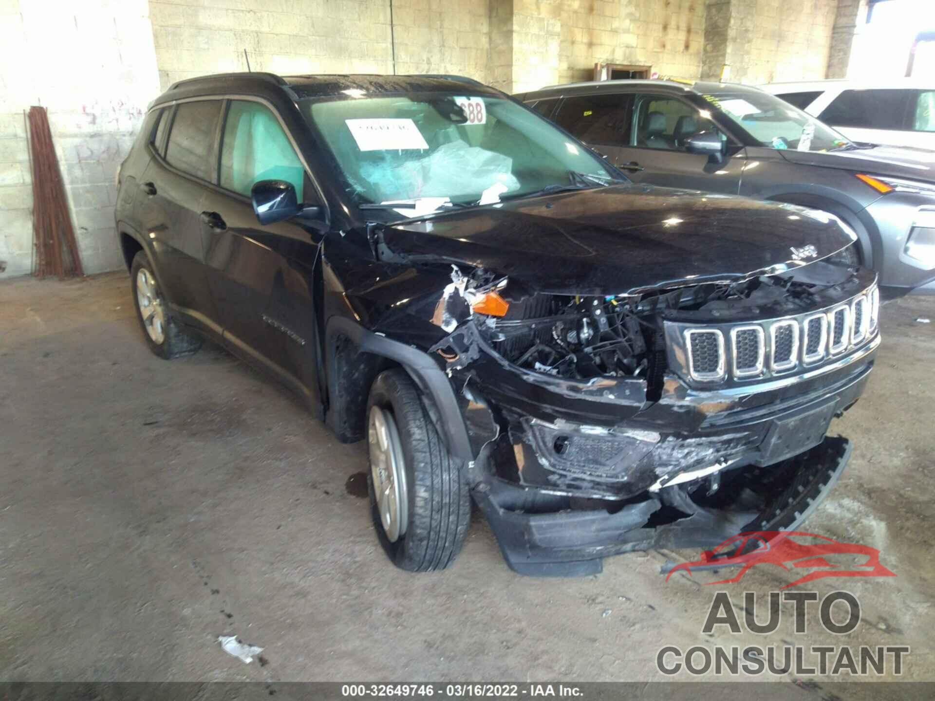 JEEP COMPASS 2018 - 3C4NJDBB8JT393792