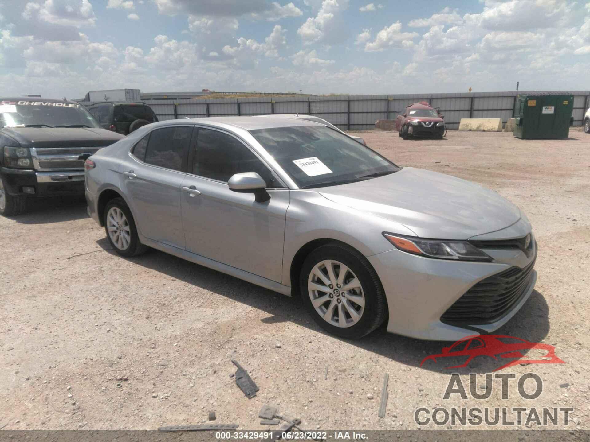 TOYOTA CAMRY 2020 - 4T1C11AK4LU330927