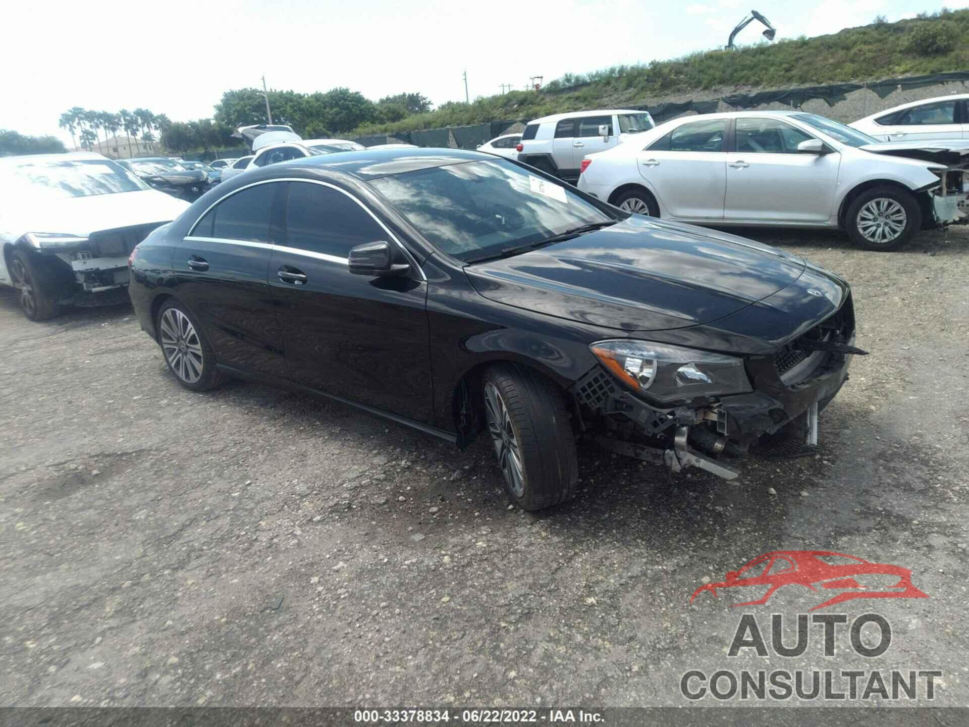 MERCEDES-BENZ CLA 2018 - WDDSJ4EB5JN672718
