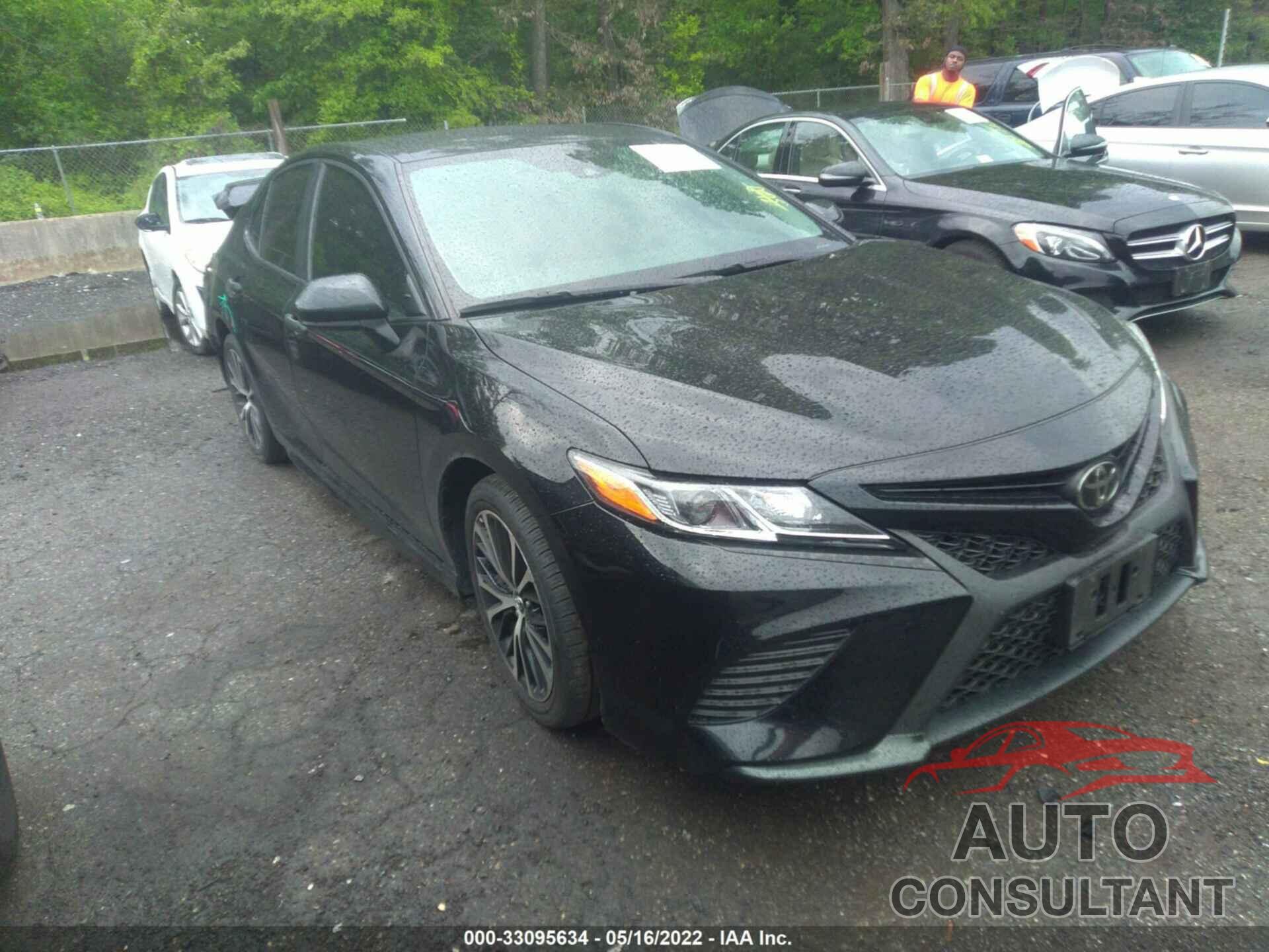 TOYOTA CAMRY 2019 - 4T1B11HK3KU830285