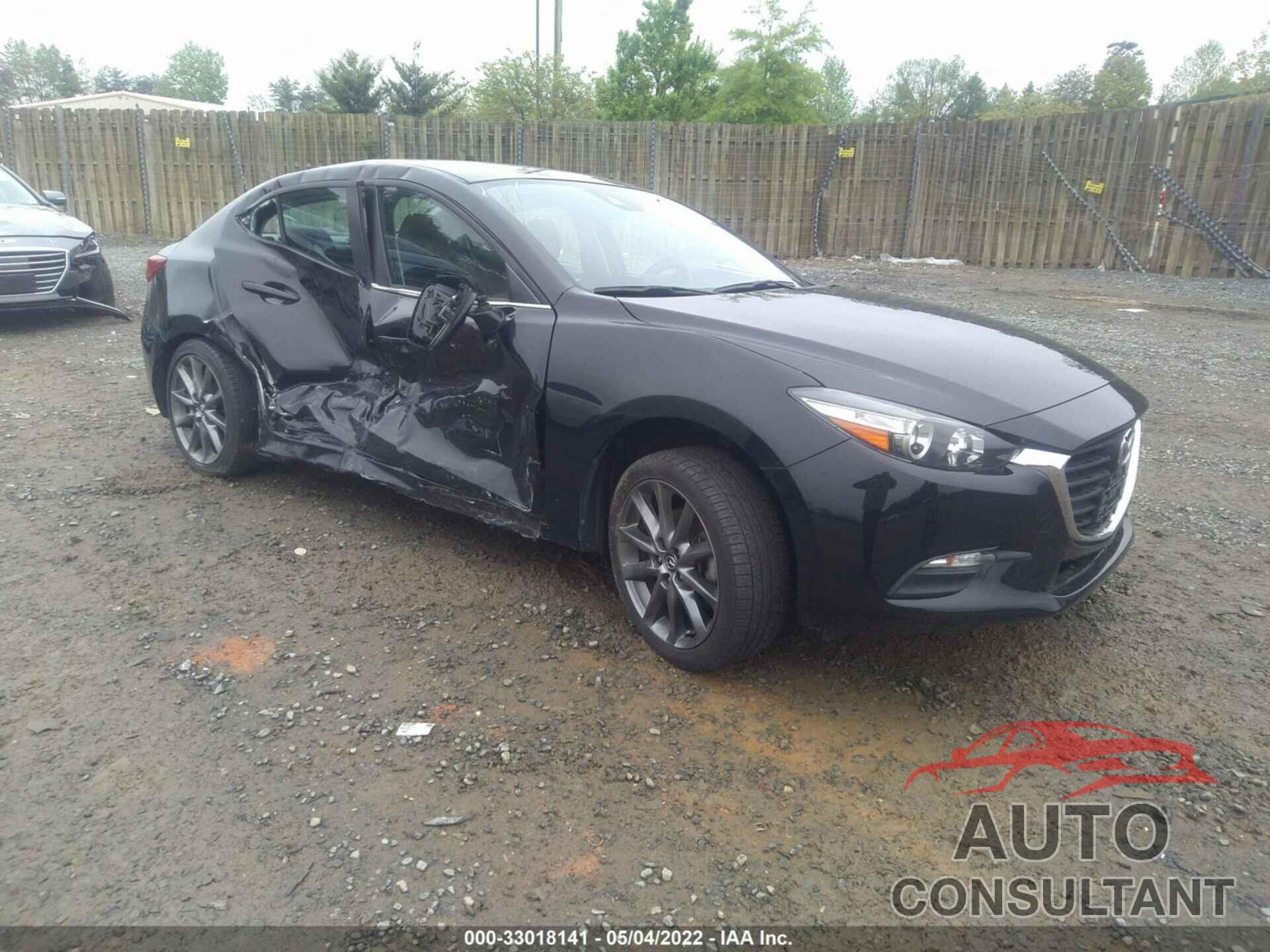 MAZDA MAZDA3 4-DOOR 2018 - 3MZBN1V31JM201890