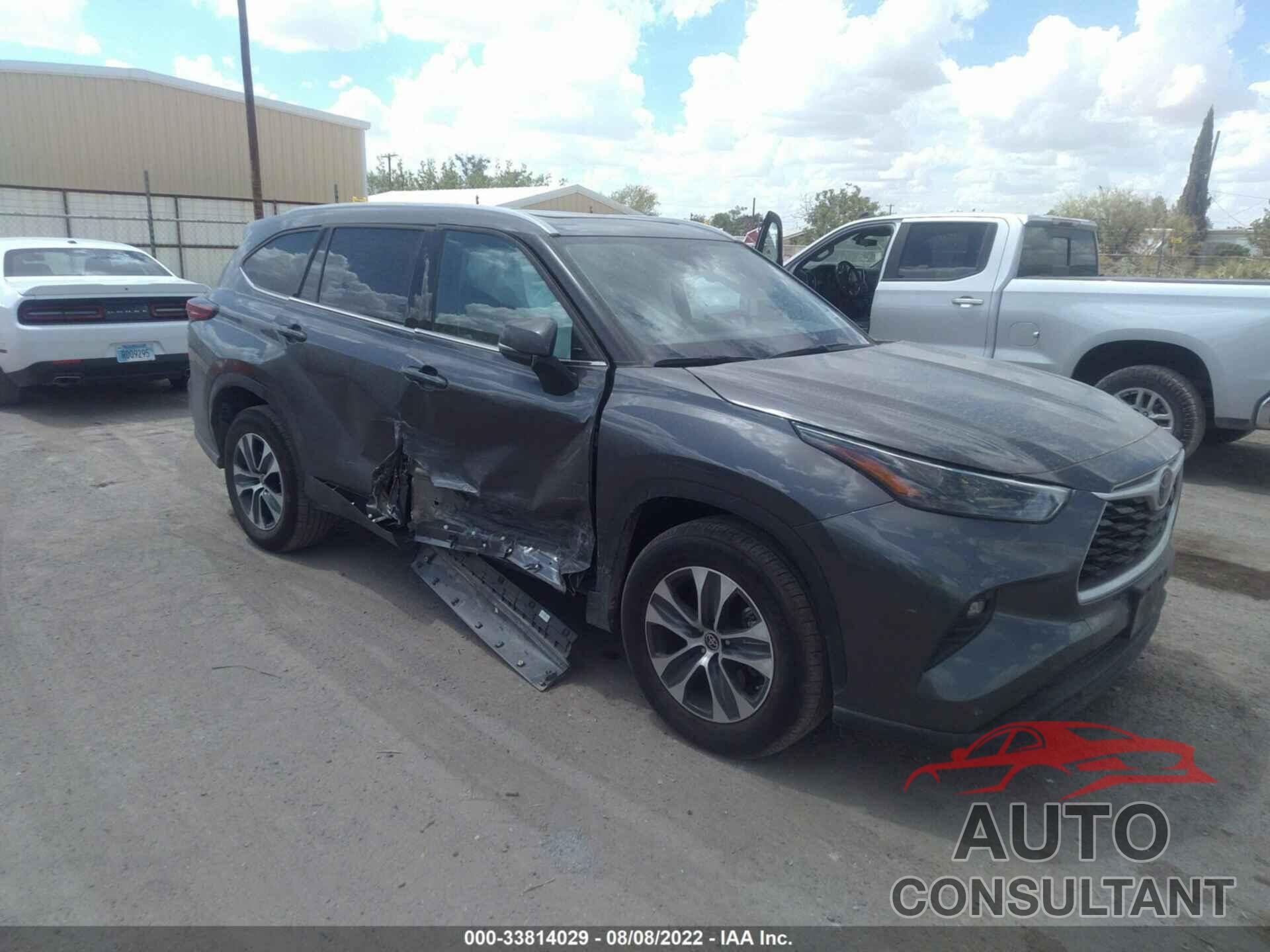 TOYOTA HIGHLANDER 2022 - 5TDGZRAH8NS111171