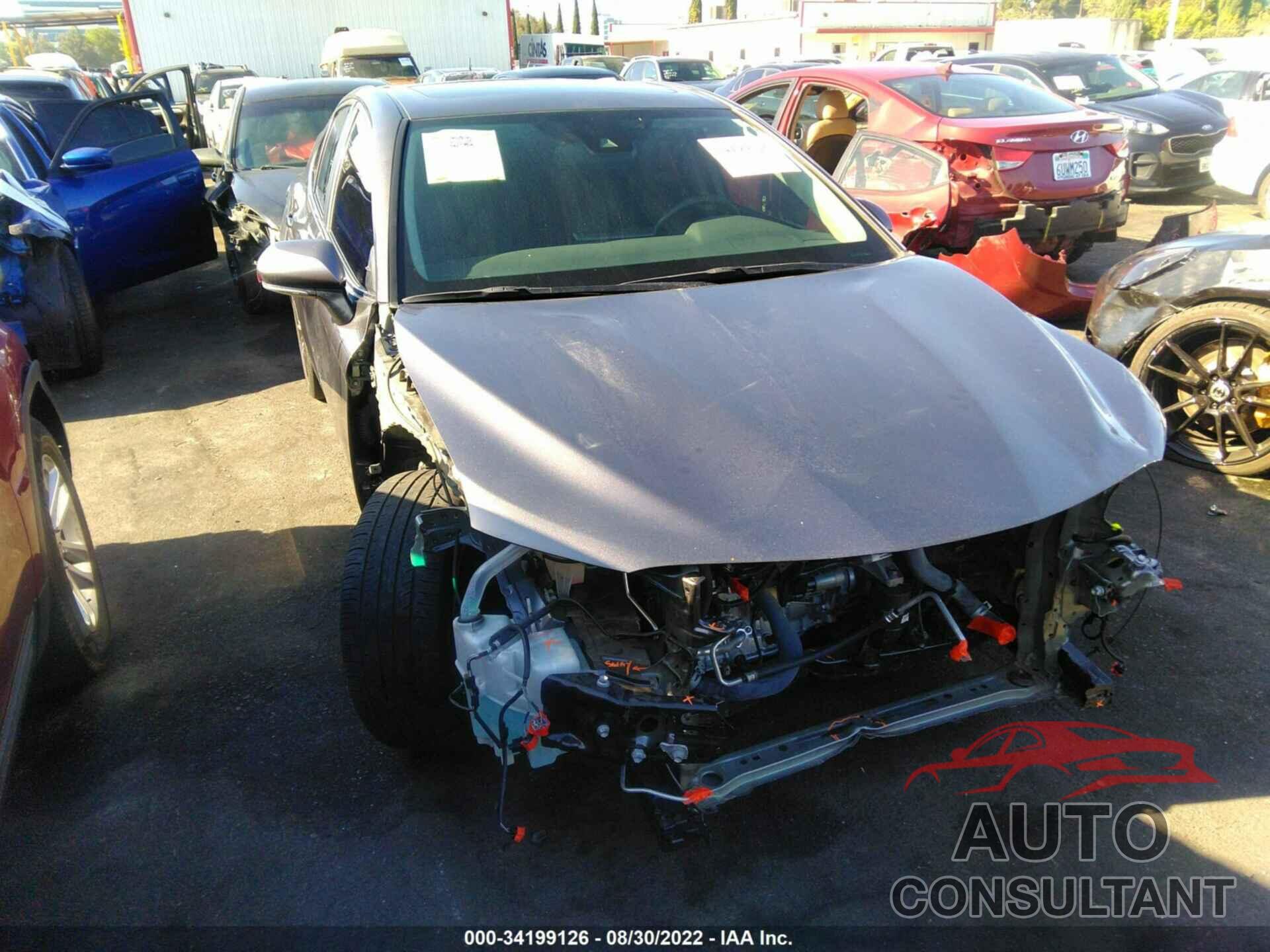 TOYOTA CAMRY 2021 - 4T1T11AK0MU408086