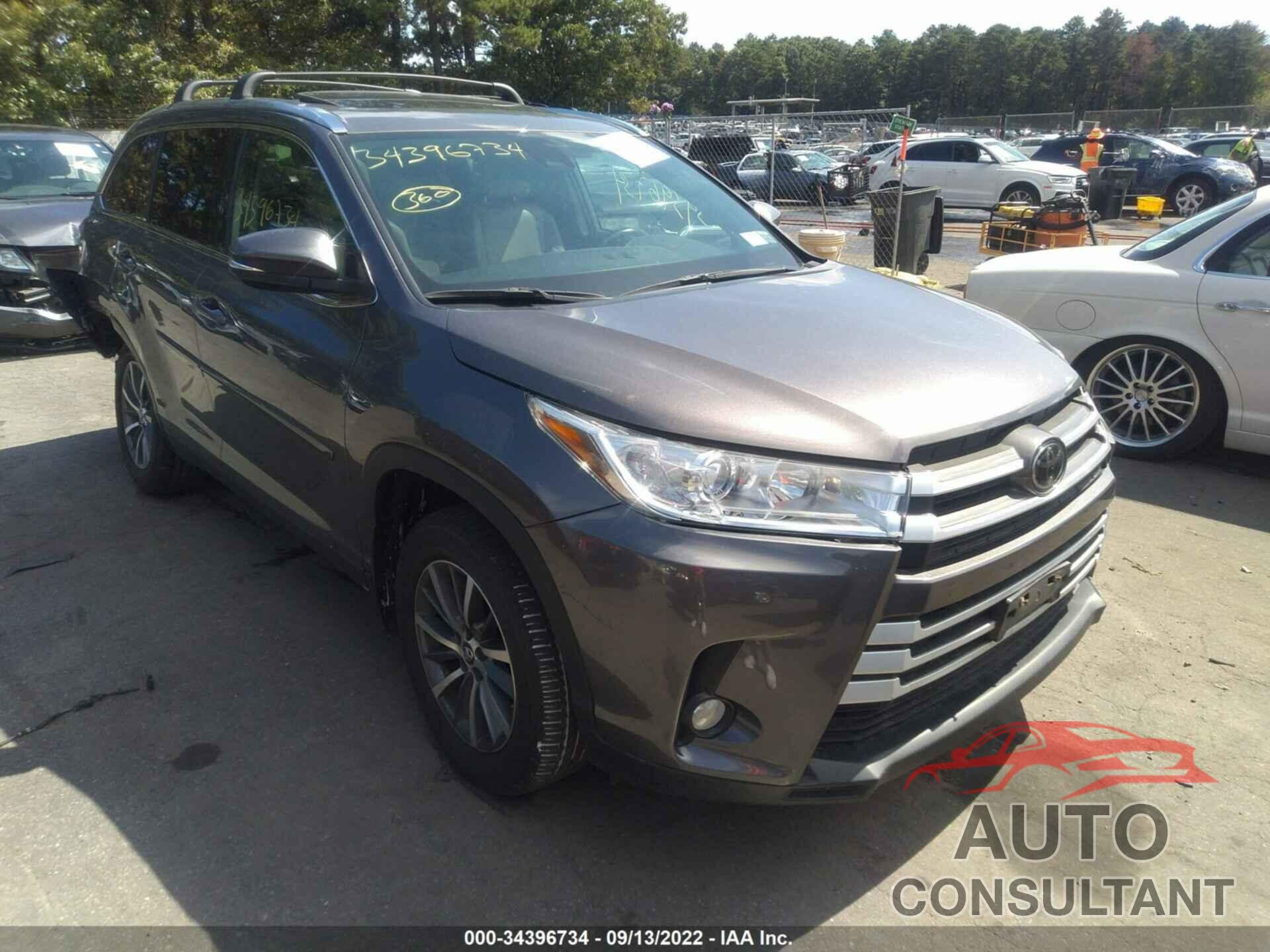 TOYOTA HIGHLANDER 2019 - 5TDJZRFH7KS566894