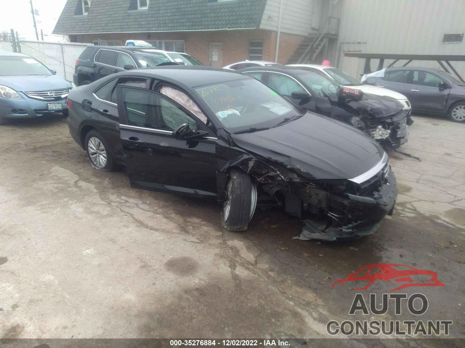 VOLKSWAGEN JETTA 2019 - 3VWC57BU5KM052163