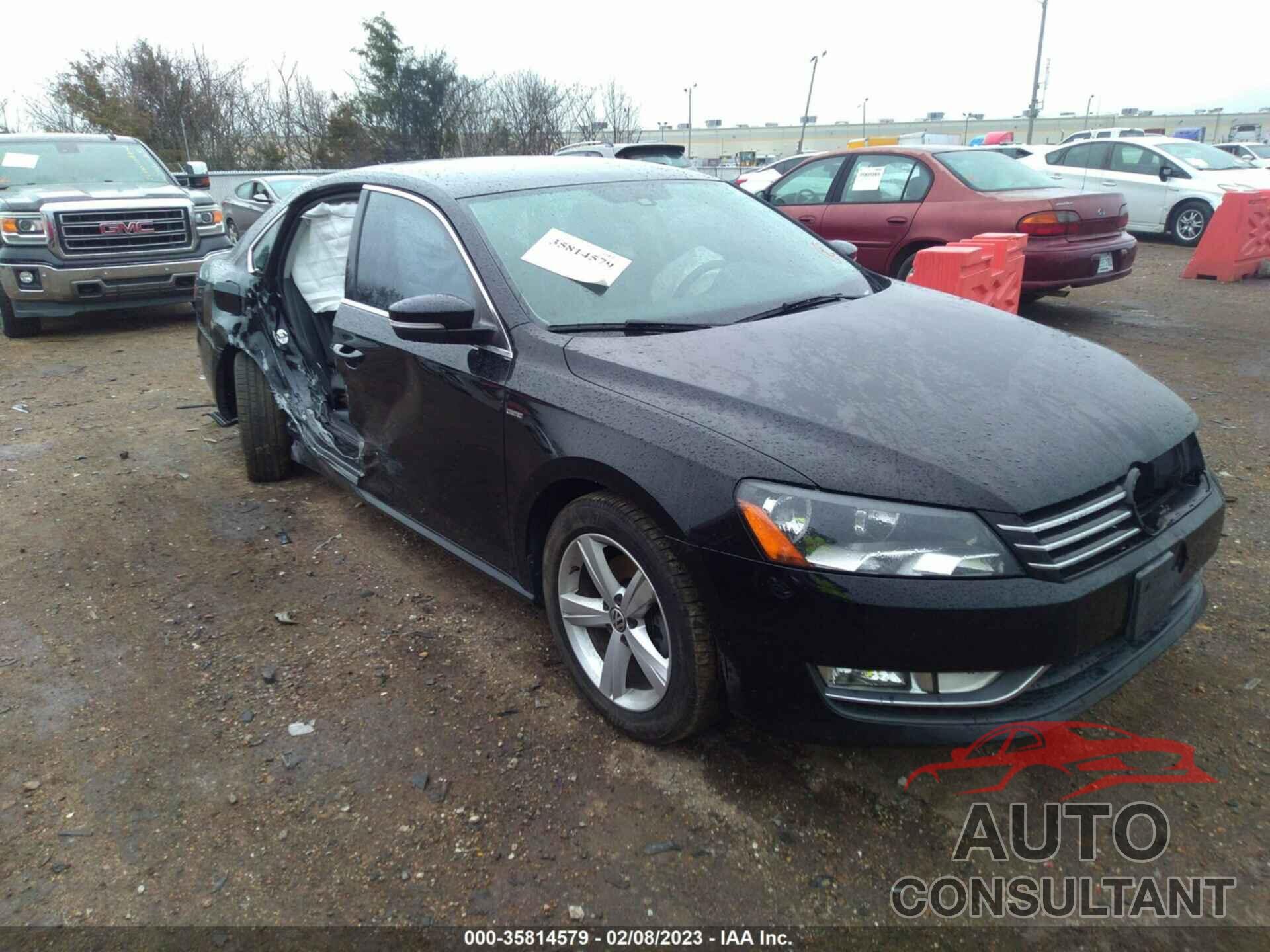 VOLKSWAGEN PASSAT 2015 - 1VWAS7A35FC112135
