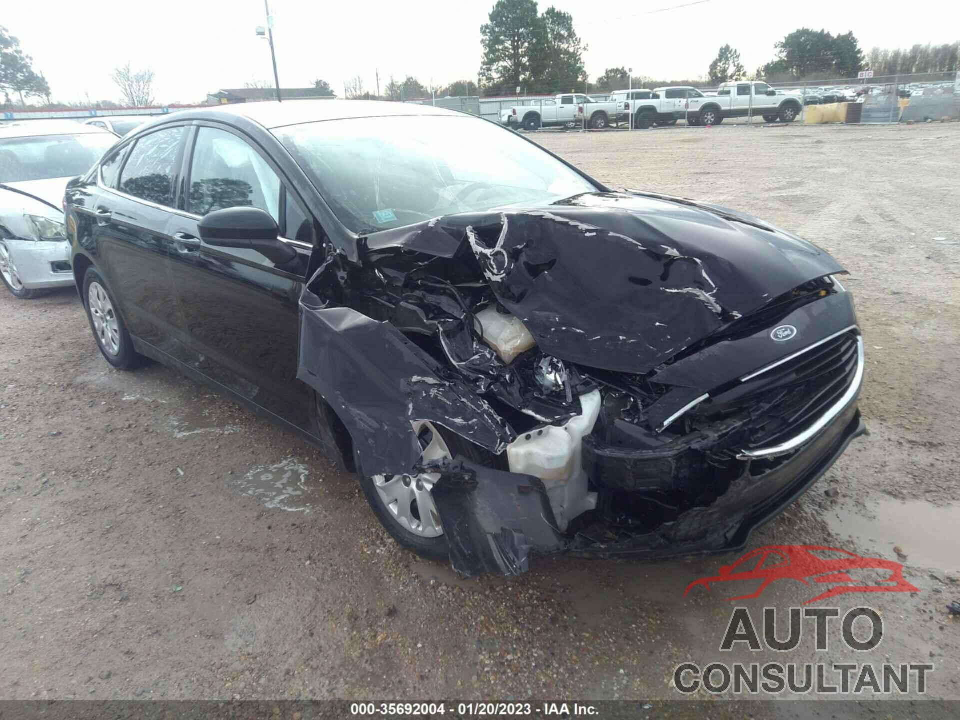 FORD FUSION 2020 - 3FA6P0G72LR134849