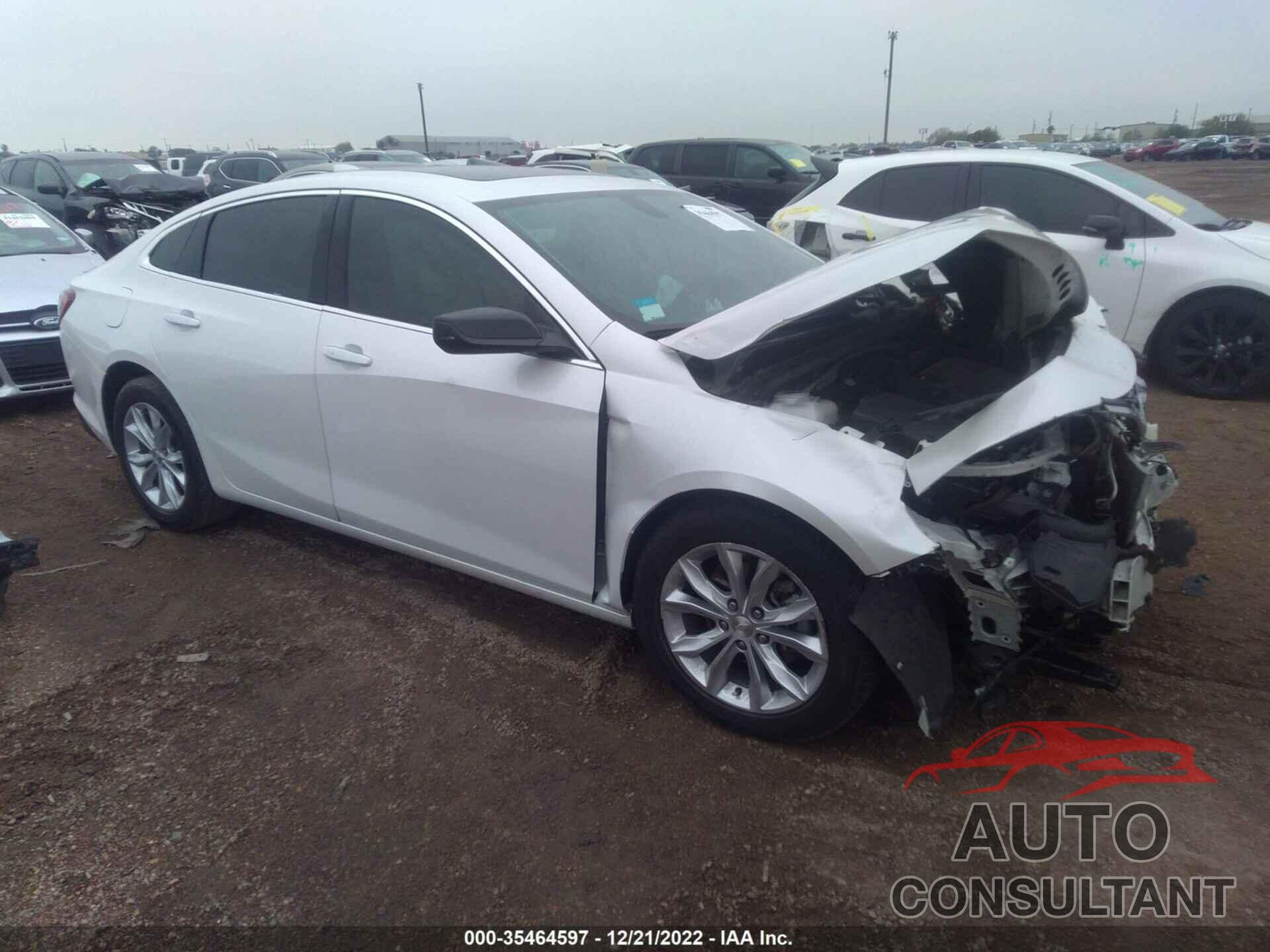 CHEVROLET MALIBU 2019 - 1G1ZD5ST4KF205992