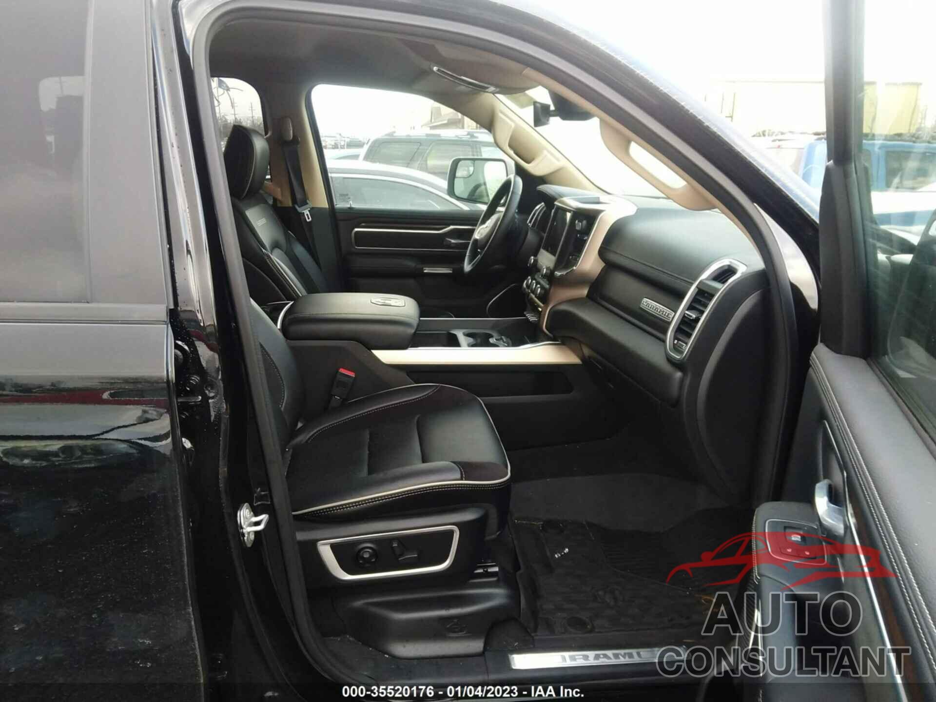 RAM 1500 2021 - 1C6SRFJT1MN784523
