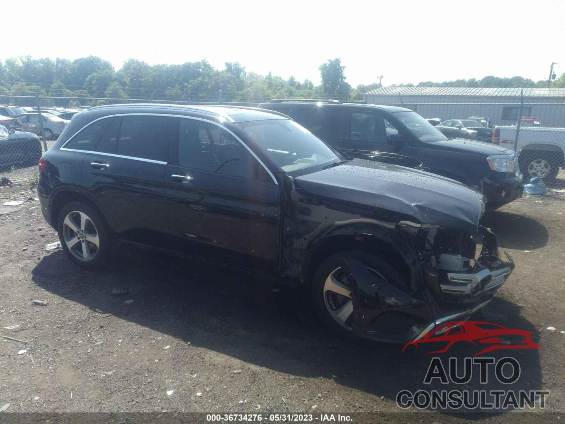 MERCEDES-BENZ GLC 300 2019 - WDC0G4KB5KF585797
