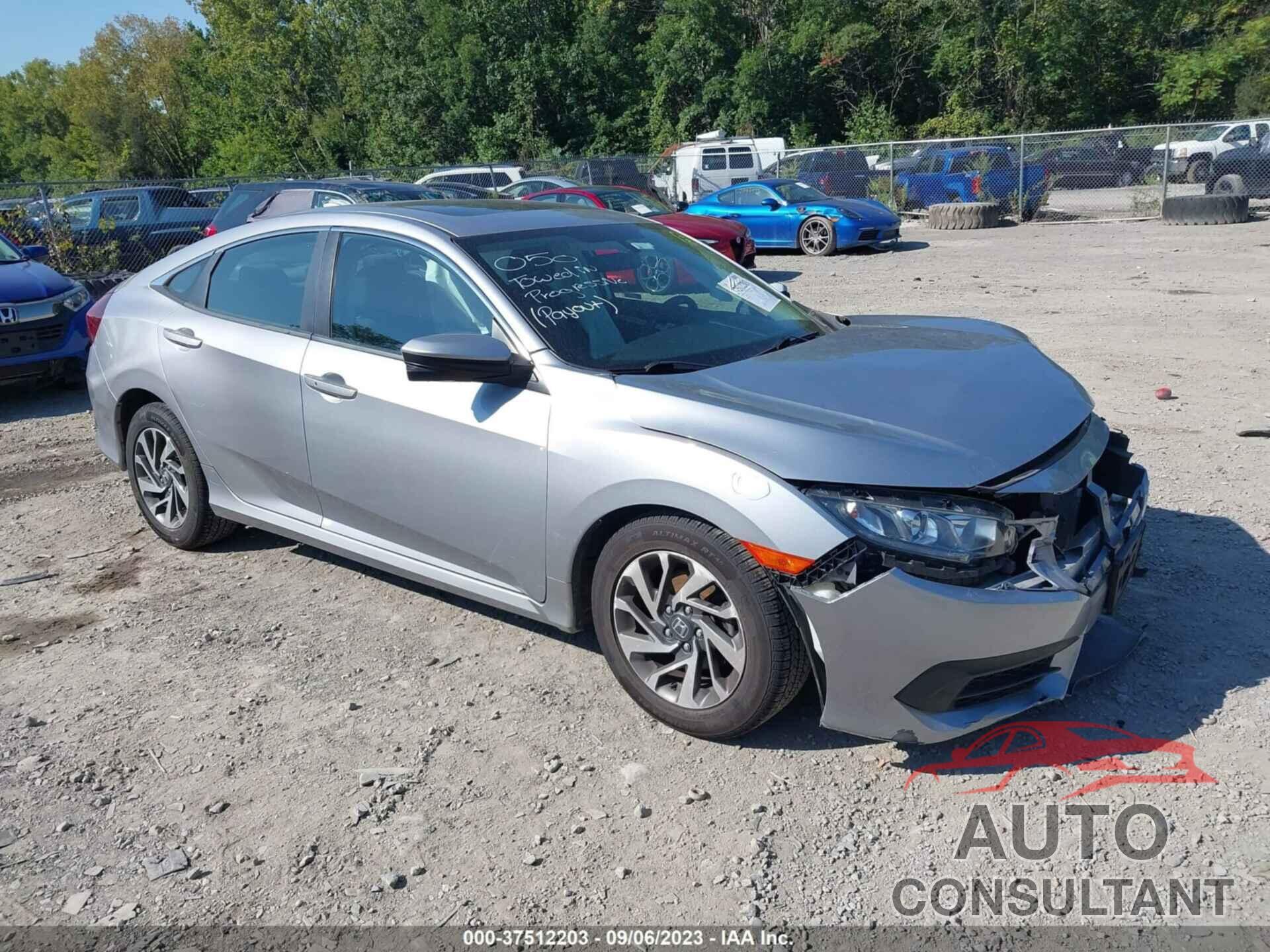 HONDA CIVIC 2018 - 2HGFC2F79JH591106