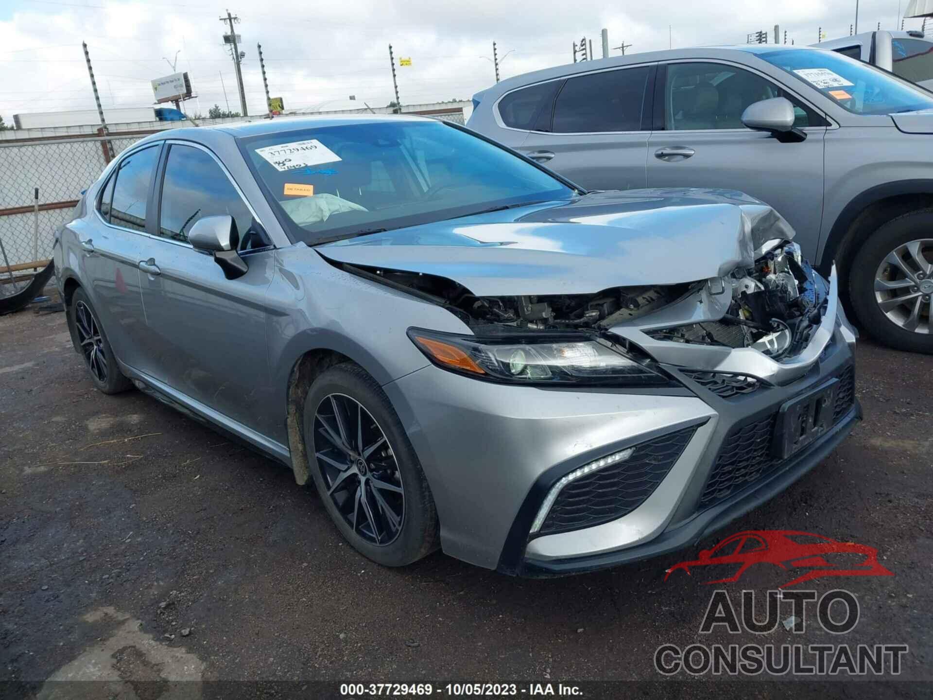 TOYOTA CAMRY 2023 - 4T1T11AK6PU728002
