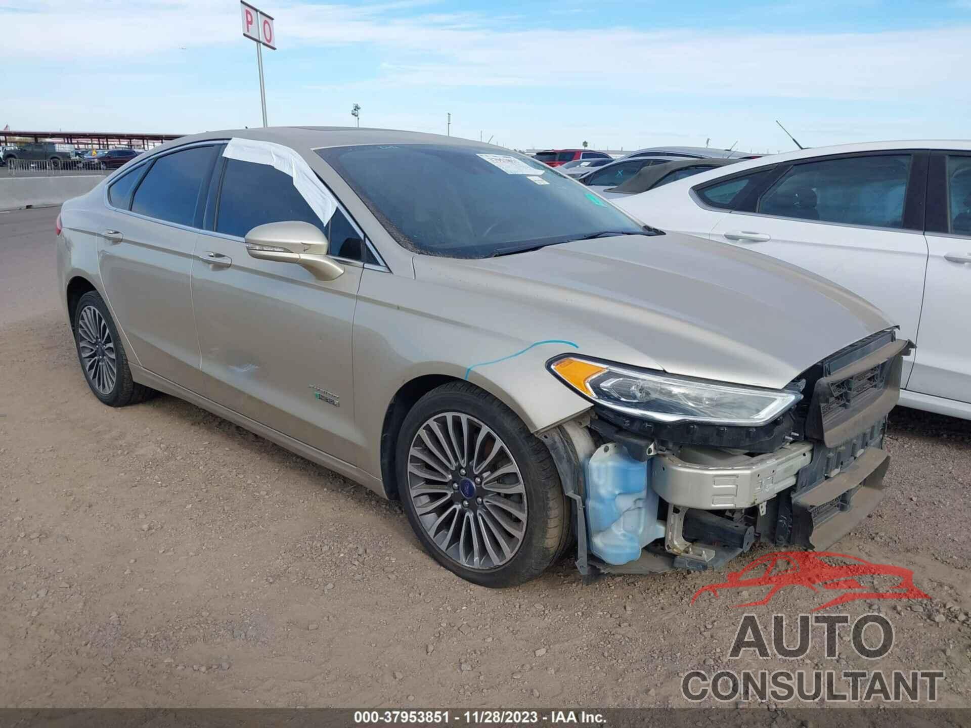 FORD FUSION 2017 - 3FA6P0SU1HR110207