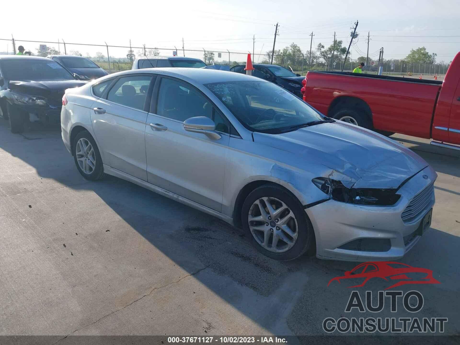 FORD FUSION 2015 - 1FA6P0H77F5118507