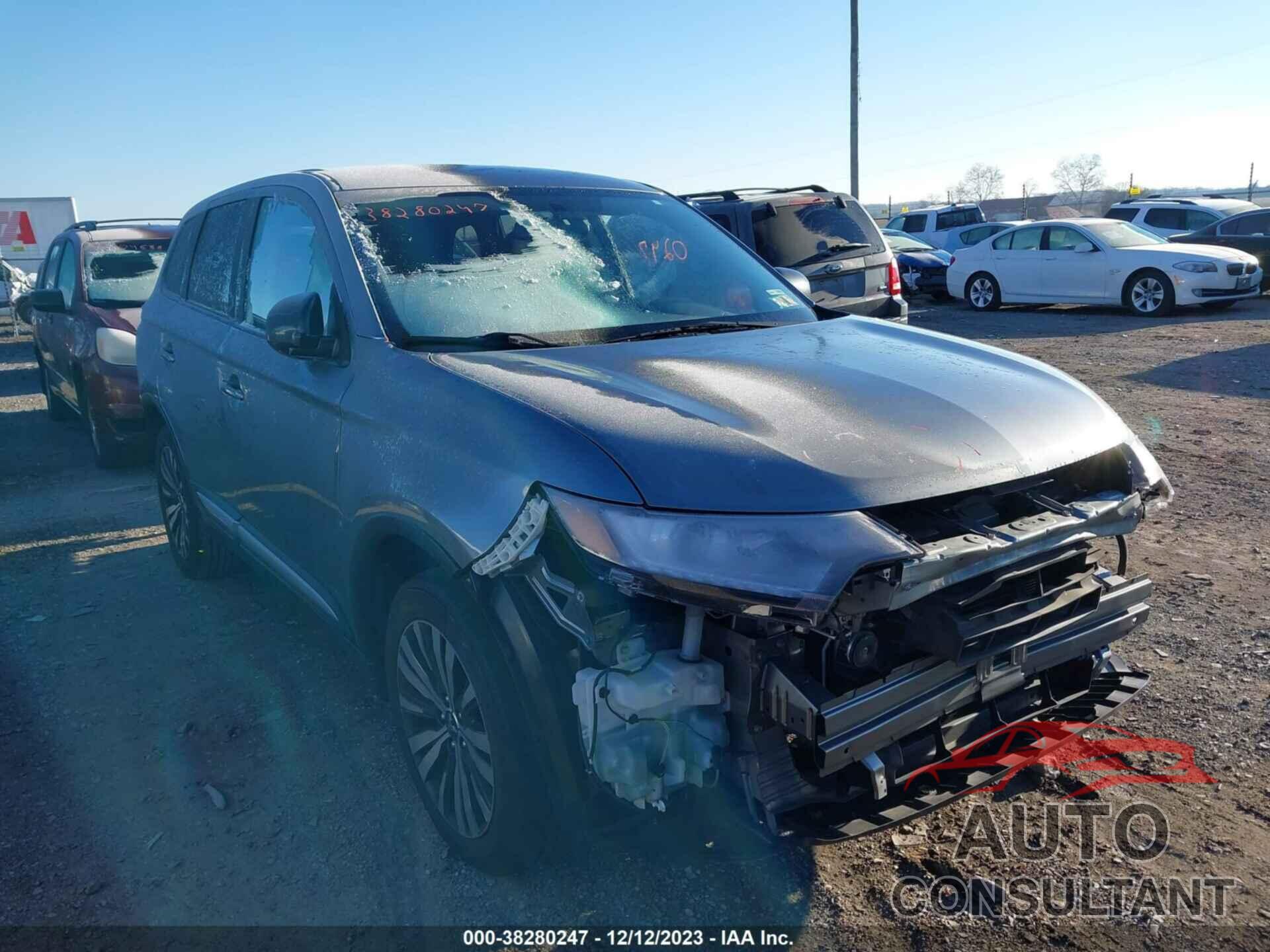 MITSUBISHI OUTLANDER 2019 - JA4AD2A37KZ030957
