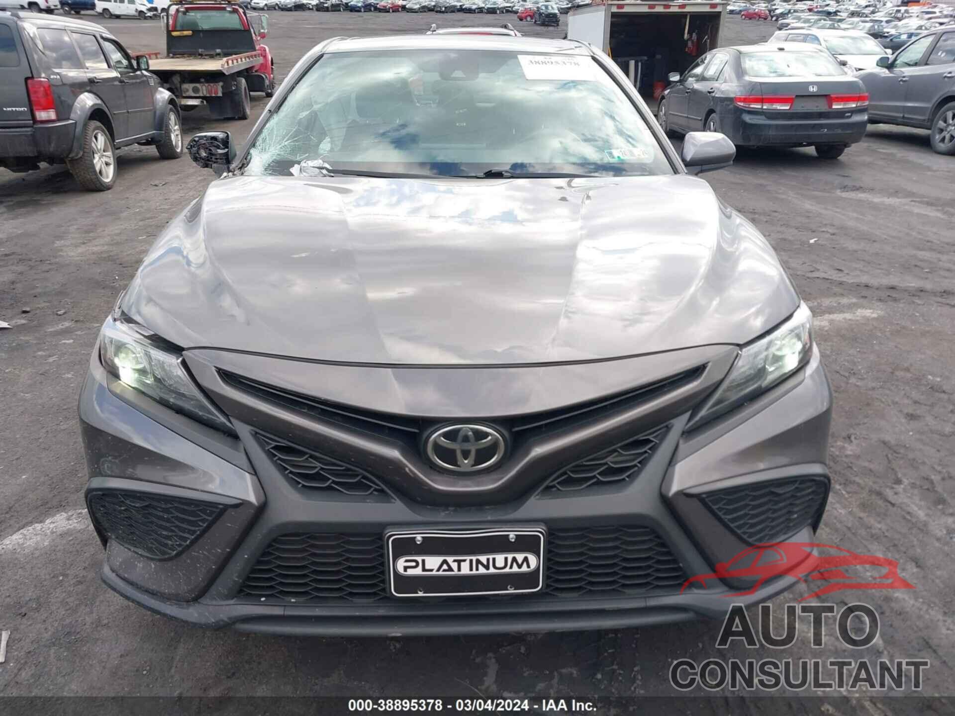 TOYOTA CAMRY 2021 - 4T1G11AK1MU518470