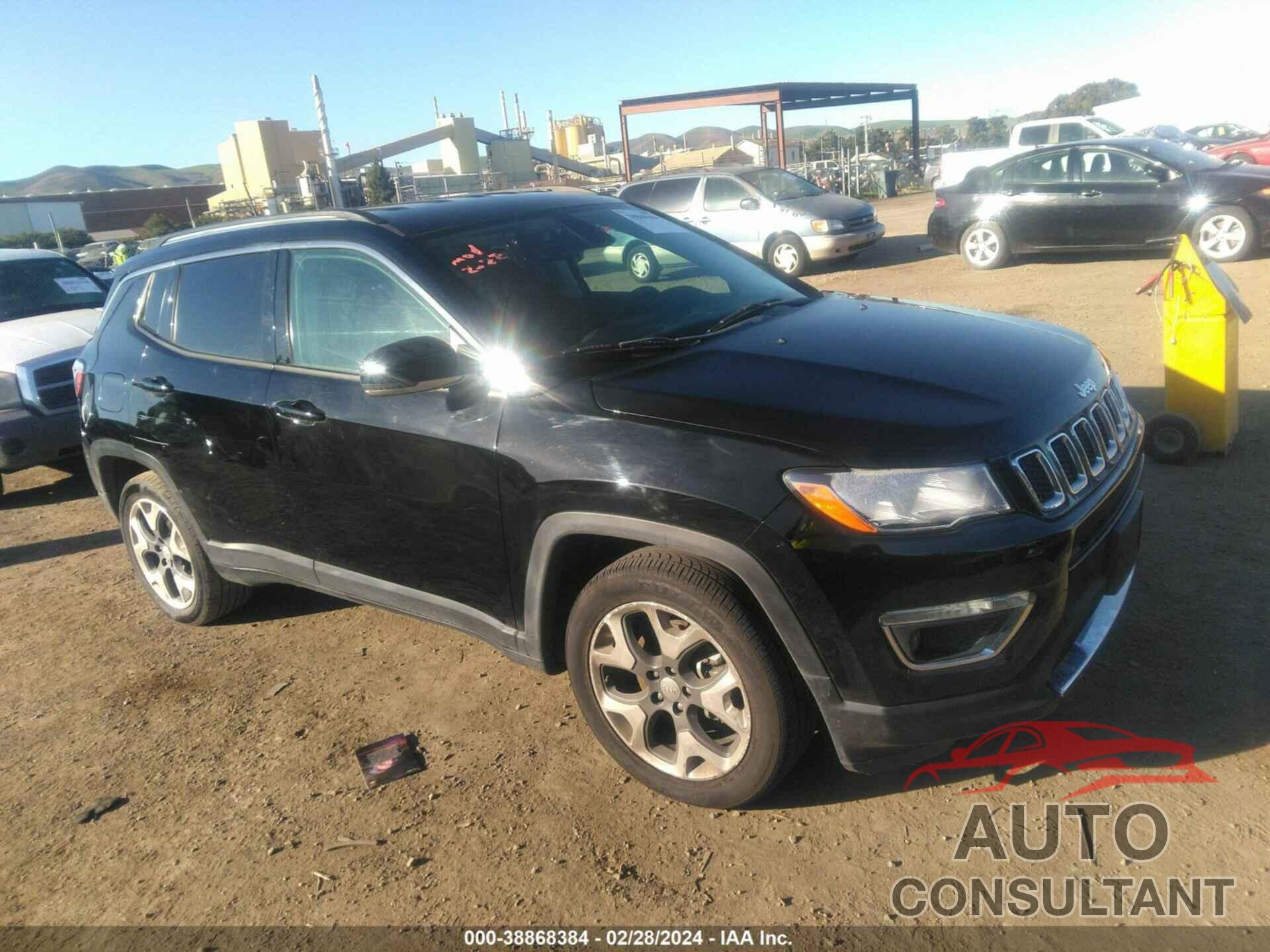 JEEP COMPASS 2018 - 3C4NJCCB8JT502681