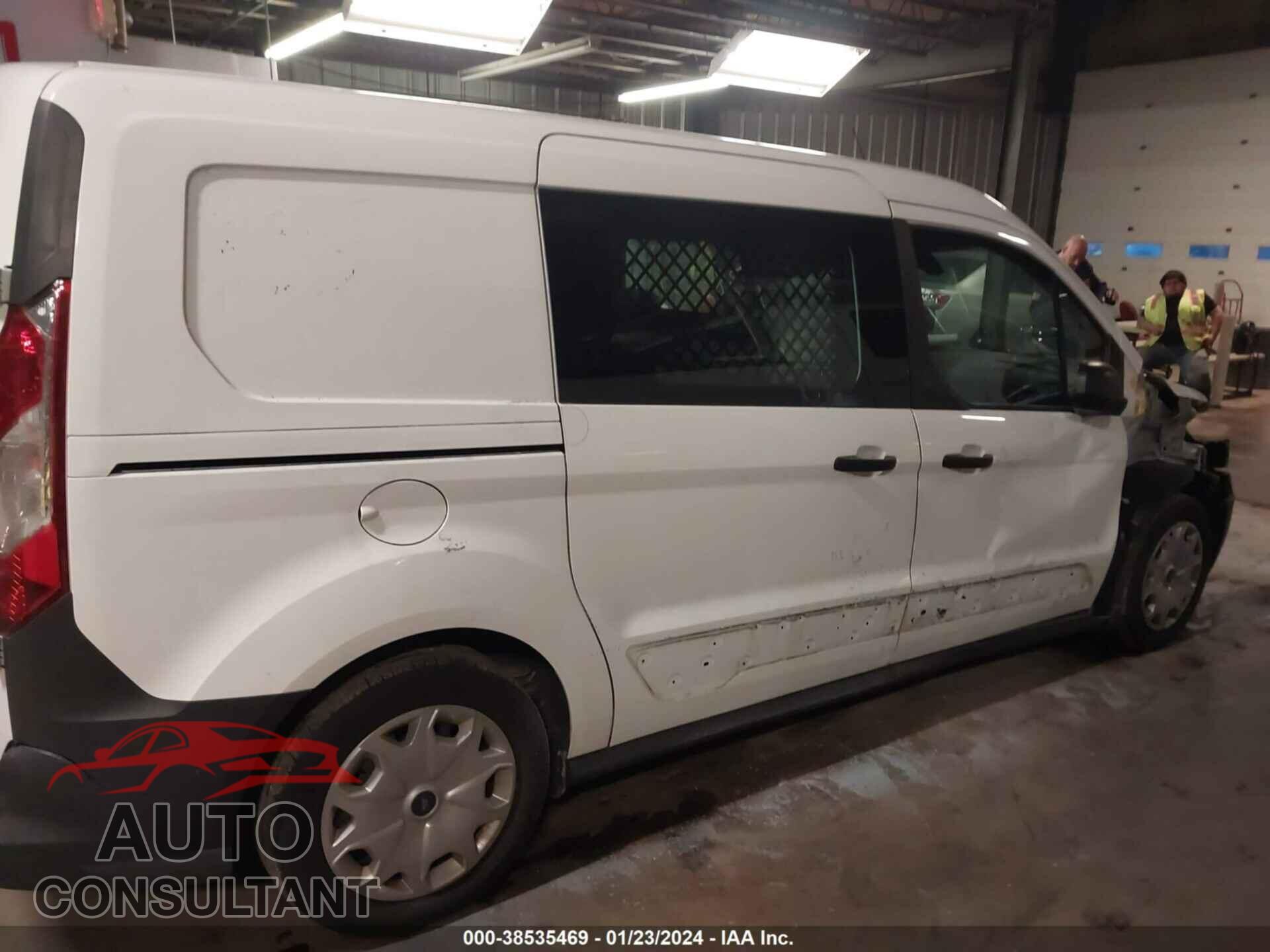 FORD TRANSIT CONNECT 2017 - NM0LS7E76H1316138