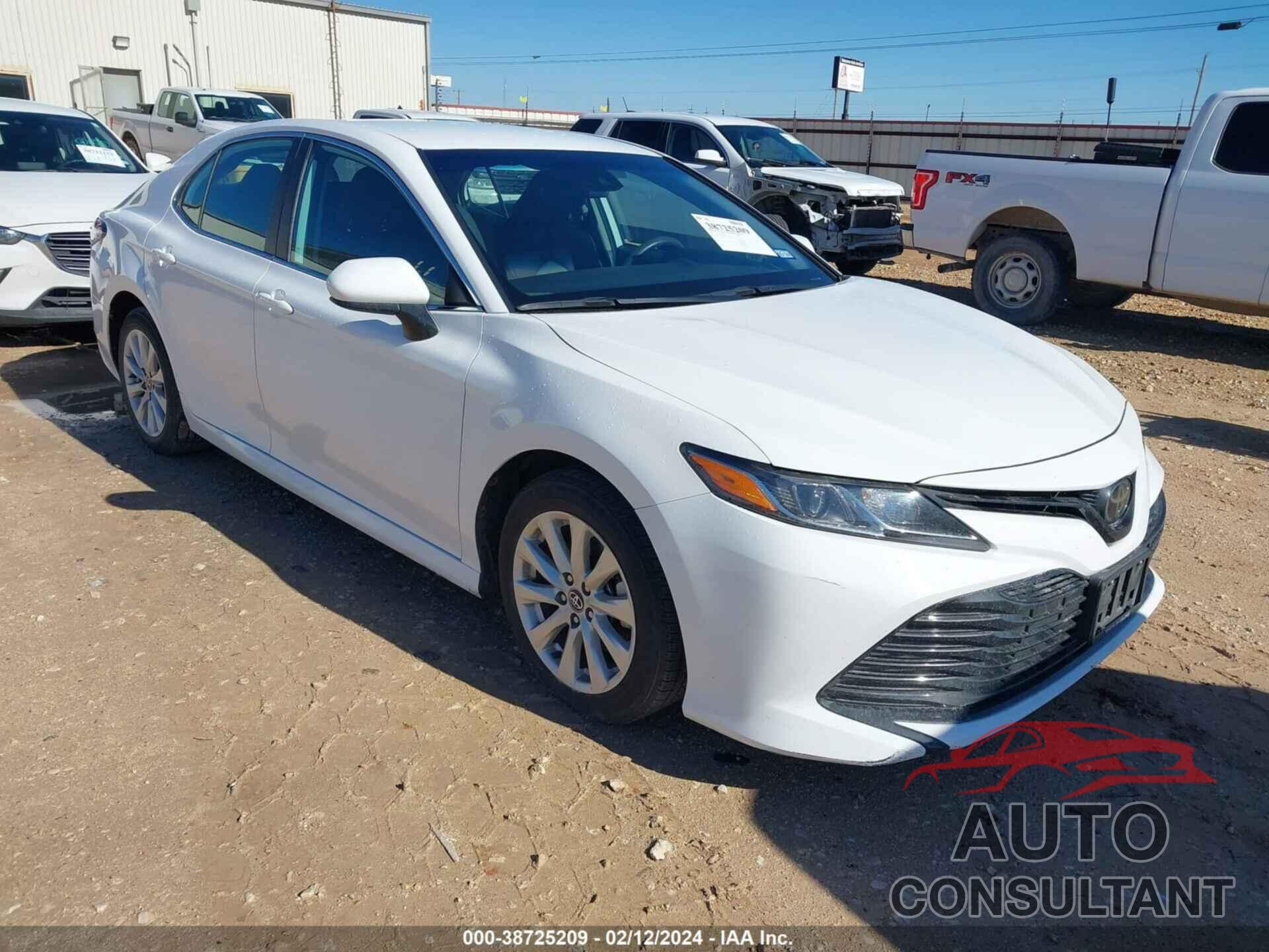 TOYOTA CAMRY 2020 - 4T1C11AK8LU904638