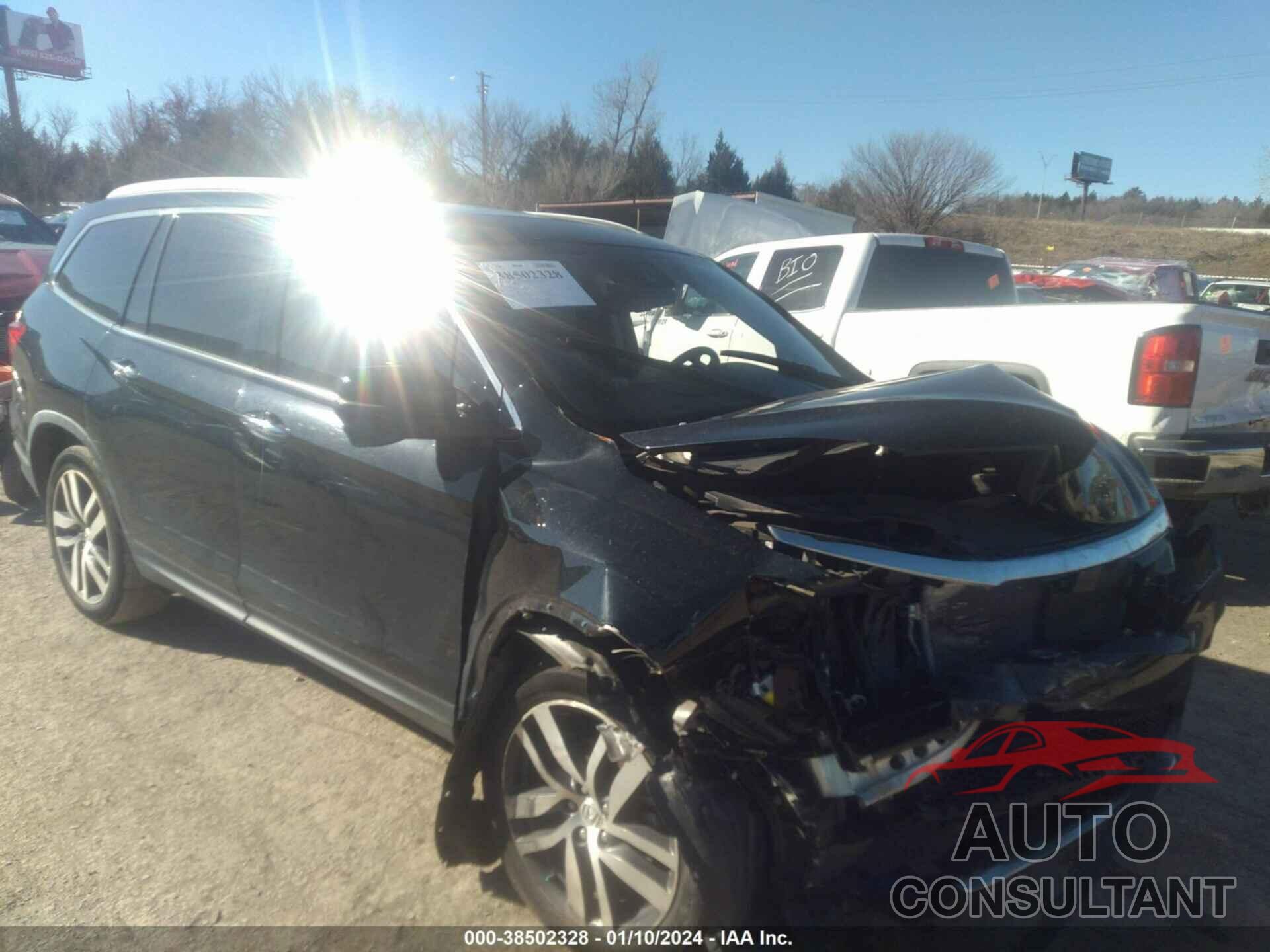 HONDA PILOT 2017 - 5FNYF5H93HB037140