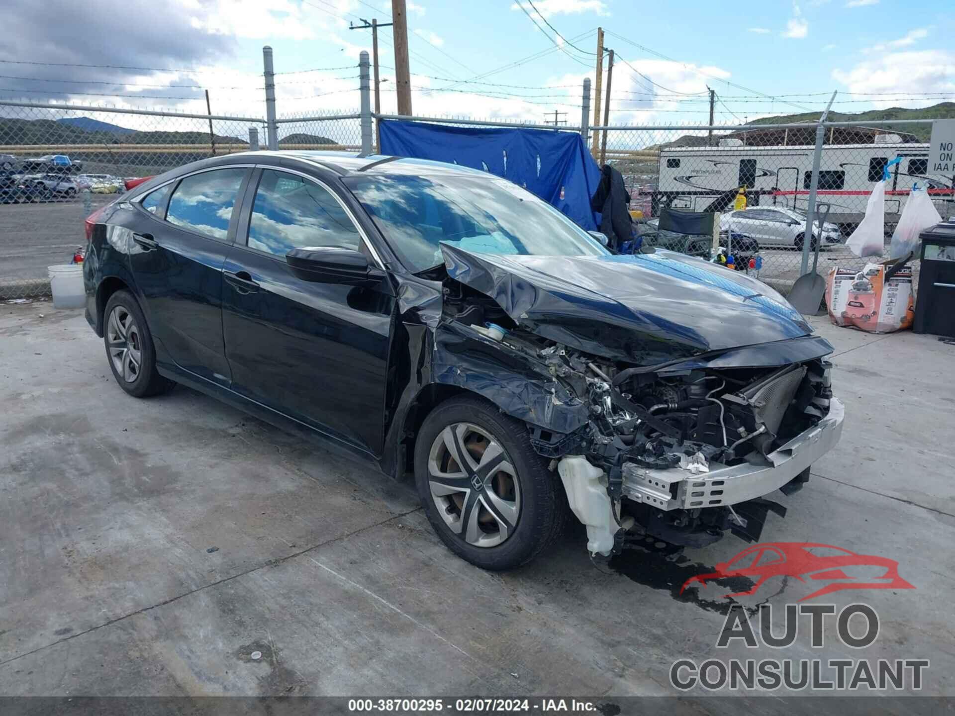 HONDA CIVIC 2018 - 2HGFC2F59JH508711