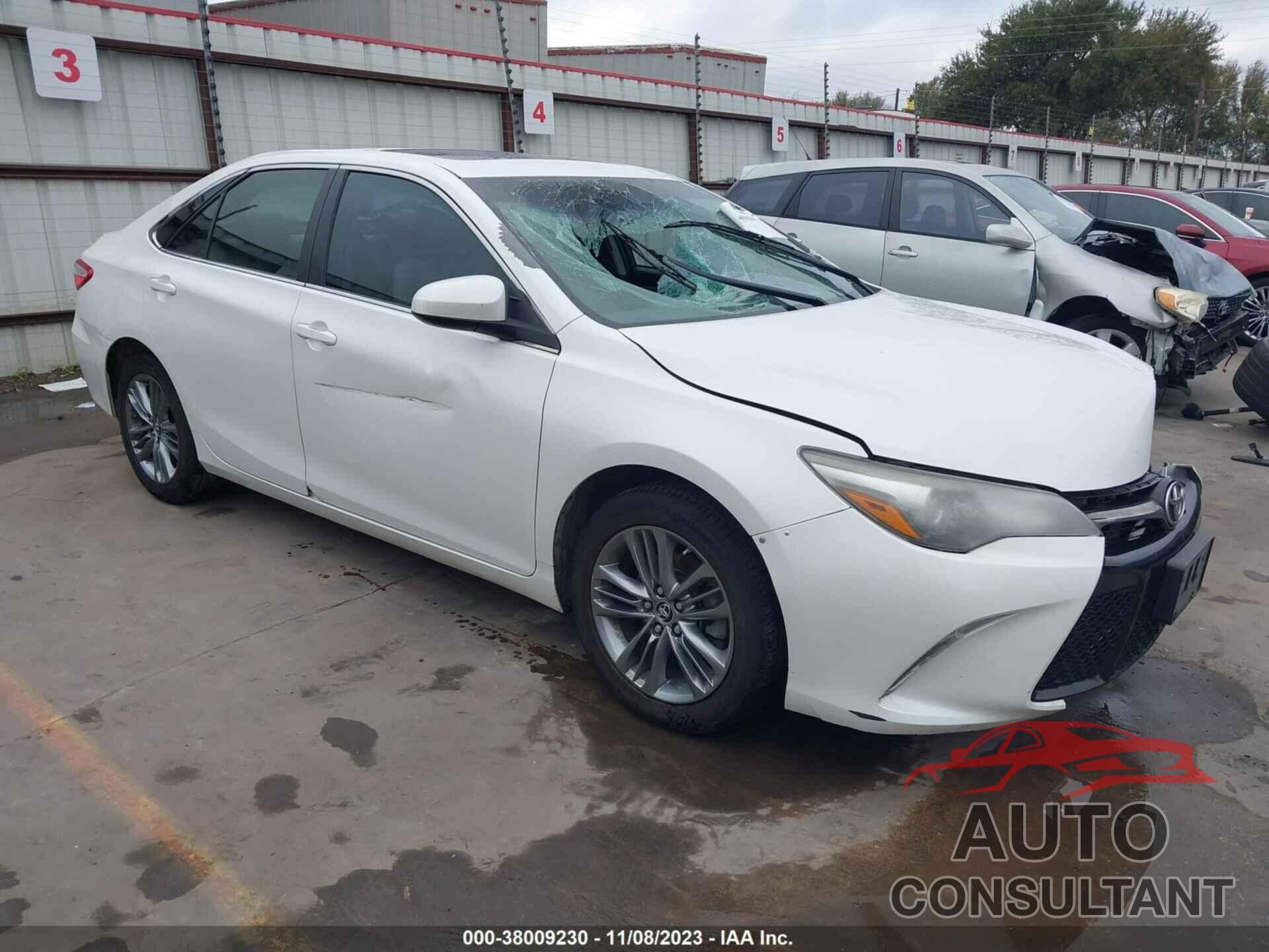TOYOTA CAMRY 2015 - 4T1BF1FK8FU061020
