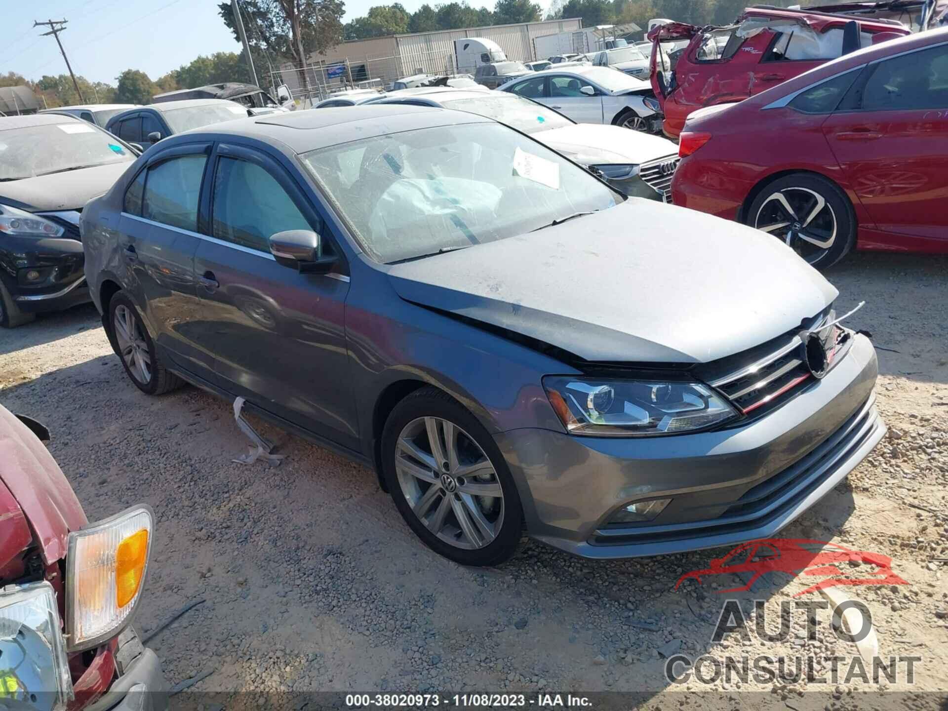 VOLKSWAGEN JETTA 2015 - 3VWL17AJ4FM281443