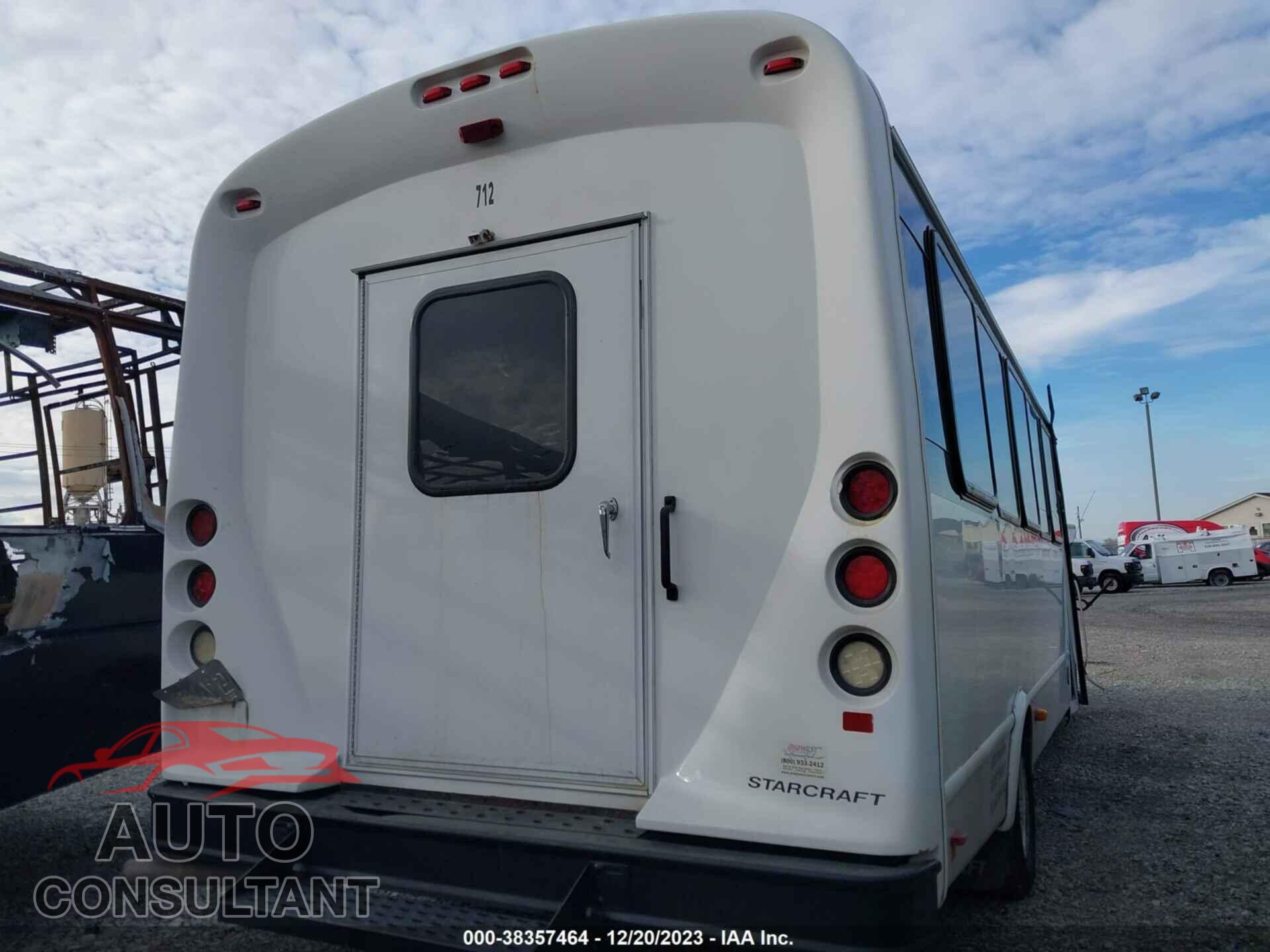 FORD E-450 CUTAWAY 2015 - 1FDFE4FS1FDA12330