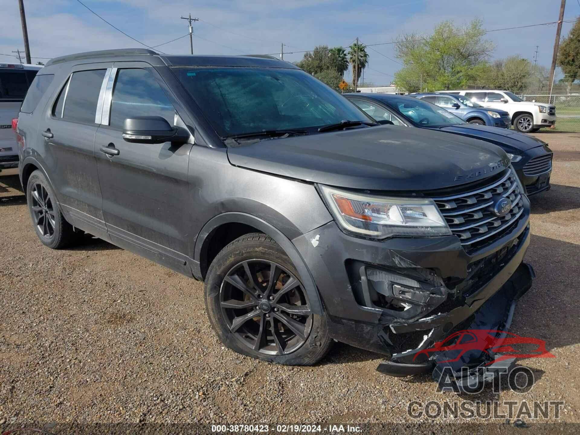 FORD EXPLORER 2017 - 1FM5K7D81HGC44635