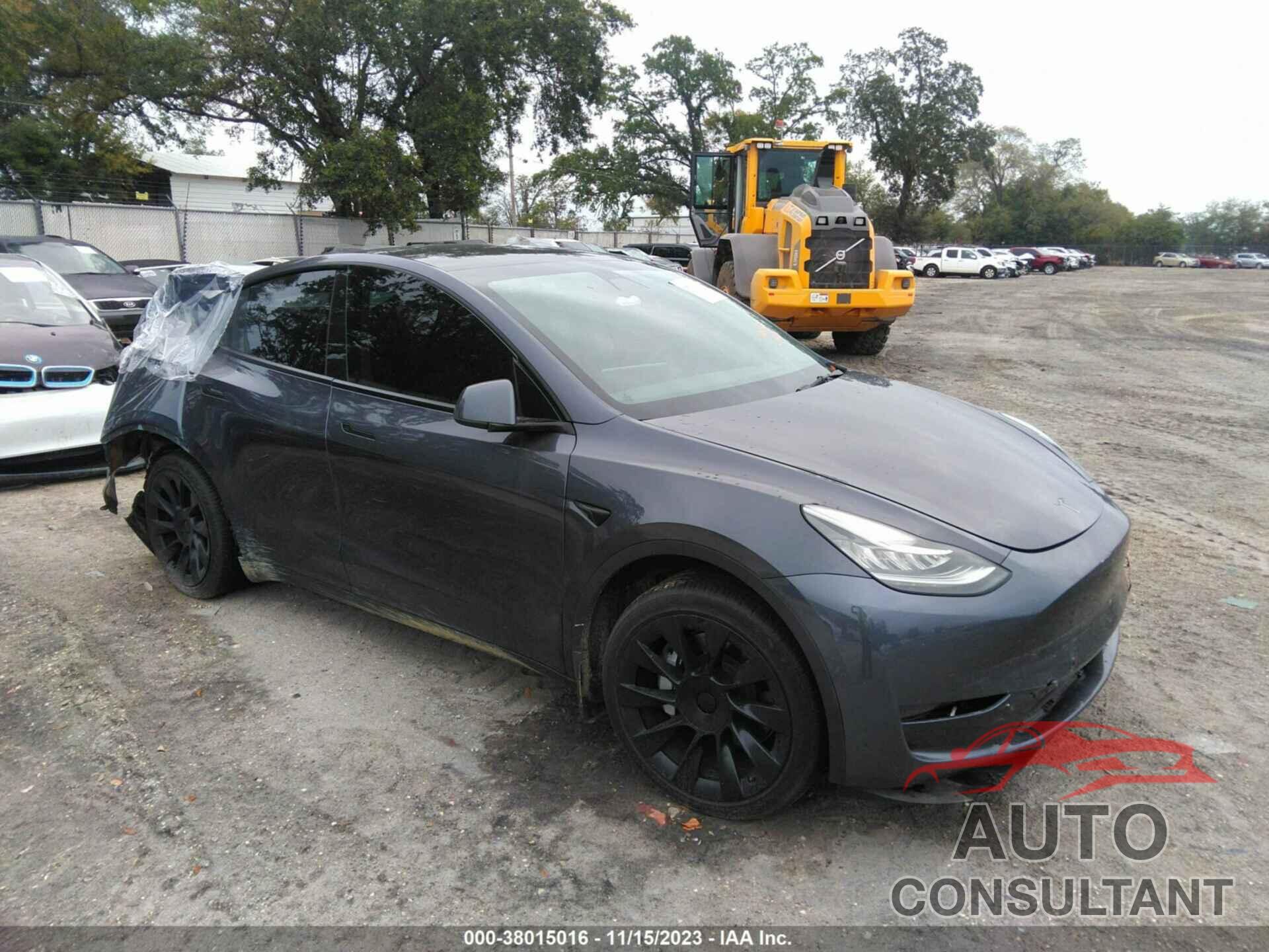 TESLA MODEL Y 2021 - 5YJYGDEE5MF255955