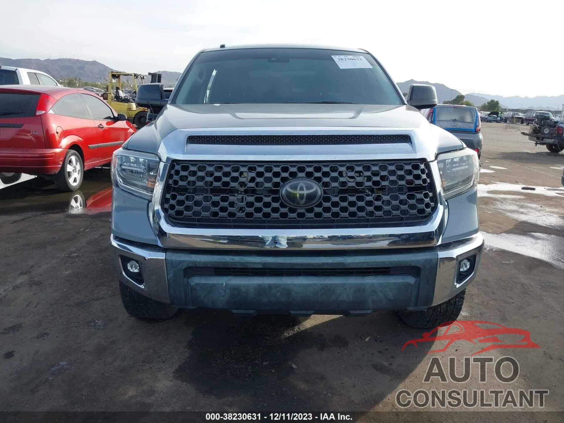 TOYOTA TUNDRA 2018 - 5TFDY5F19JX728609