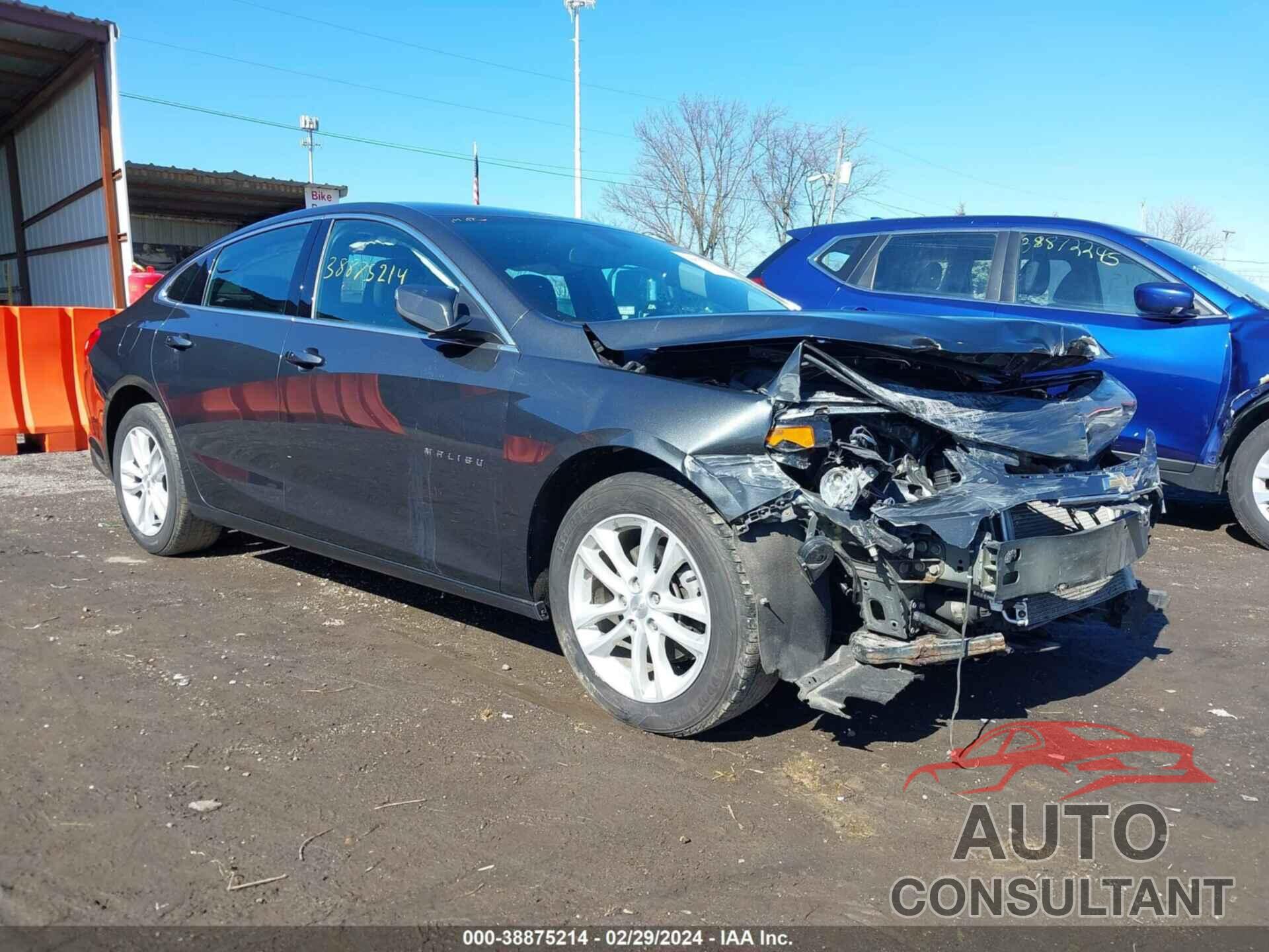 CHEVROLET MALIBU 2017 - 1G1ZE5ST0HF215490