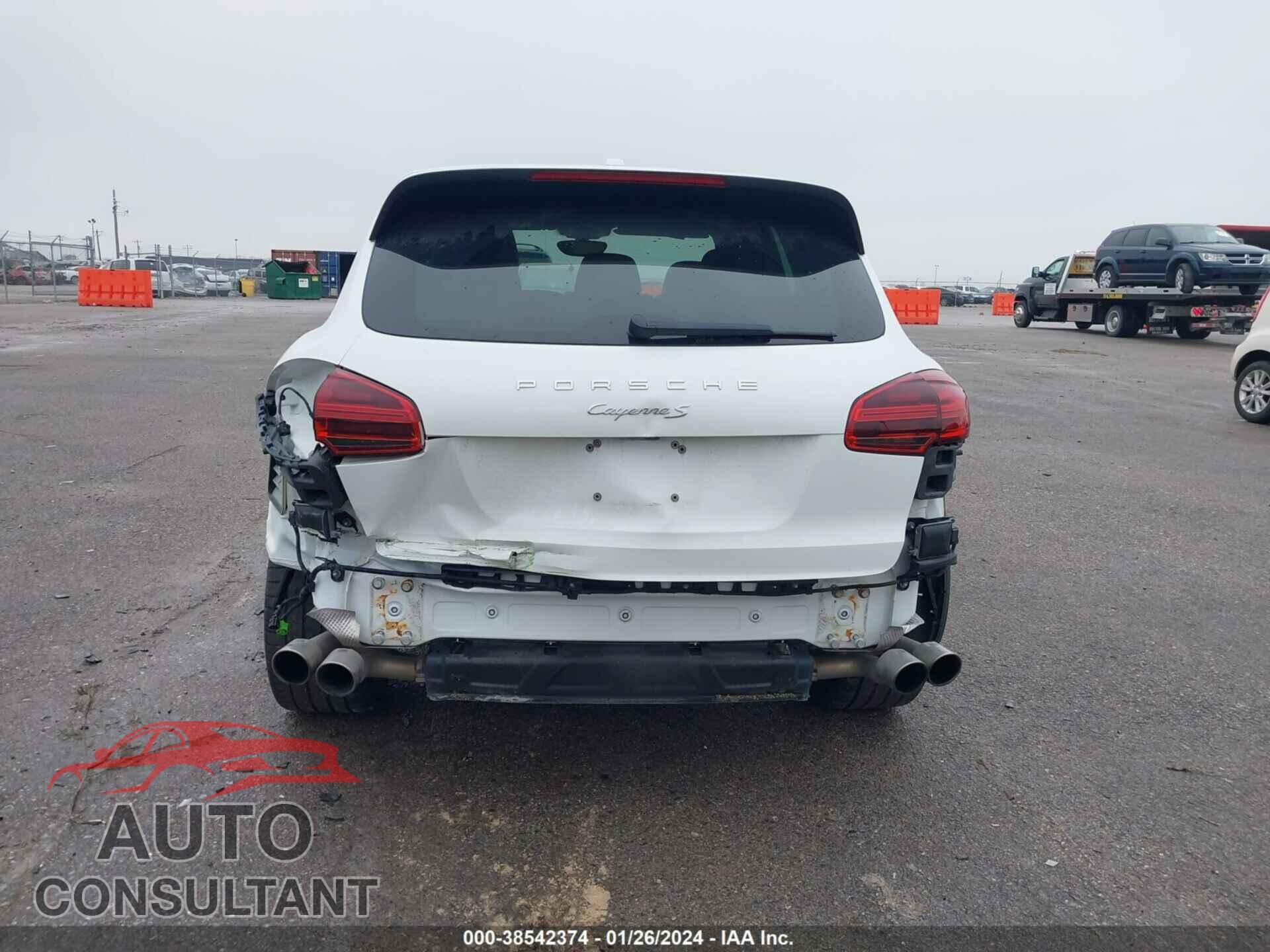 PORSCHE CAYENNE 2016 - WP1AB2A27GLA96226