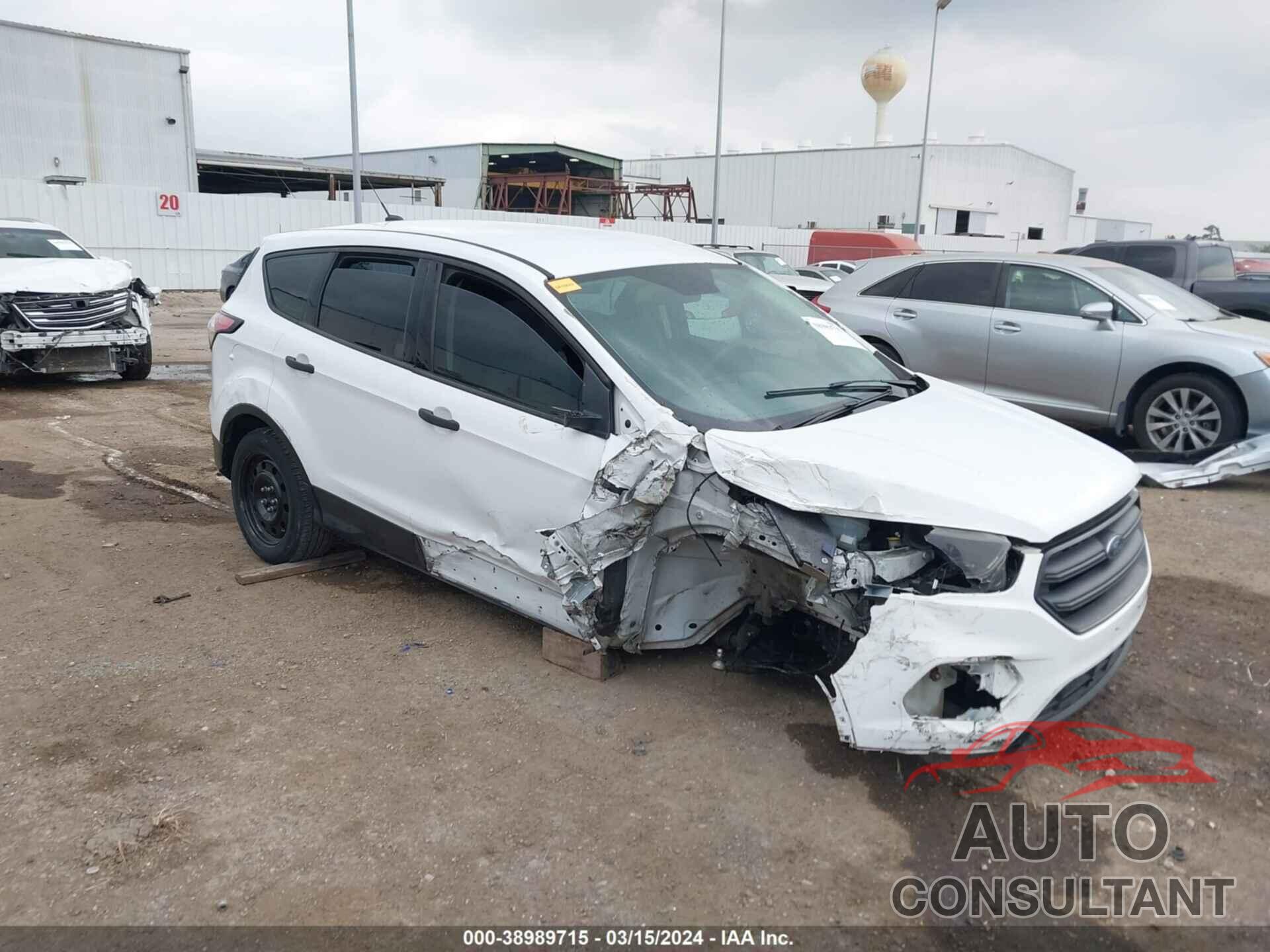 FORD ESCAPE 2018 - 1FMCU0F78JUA91059