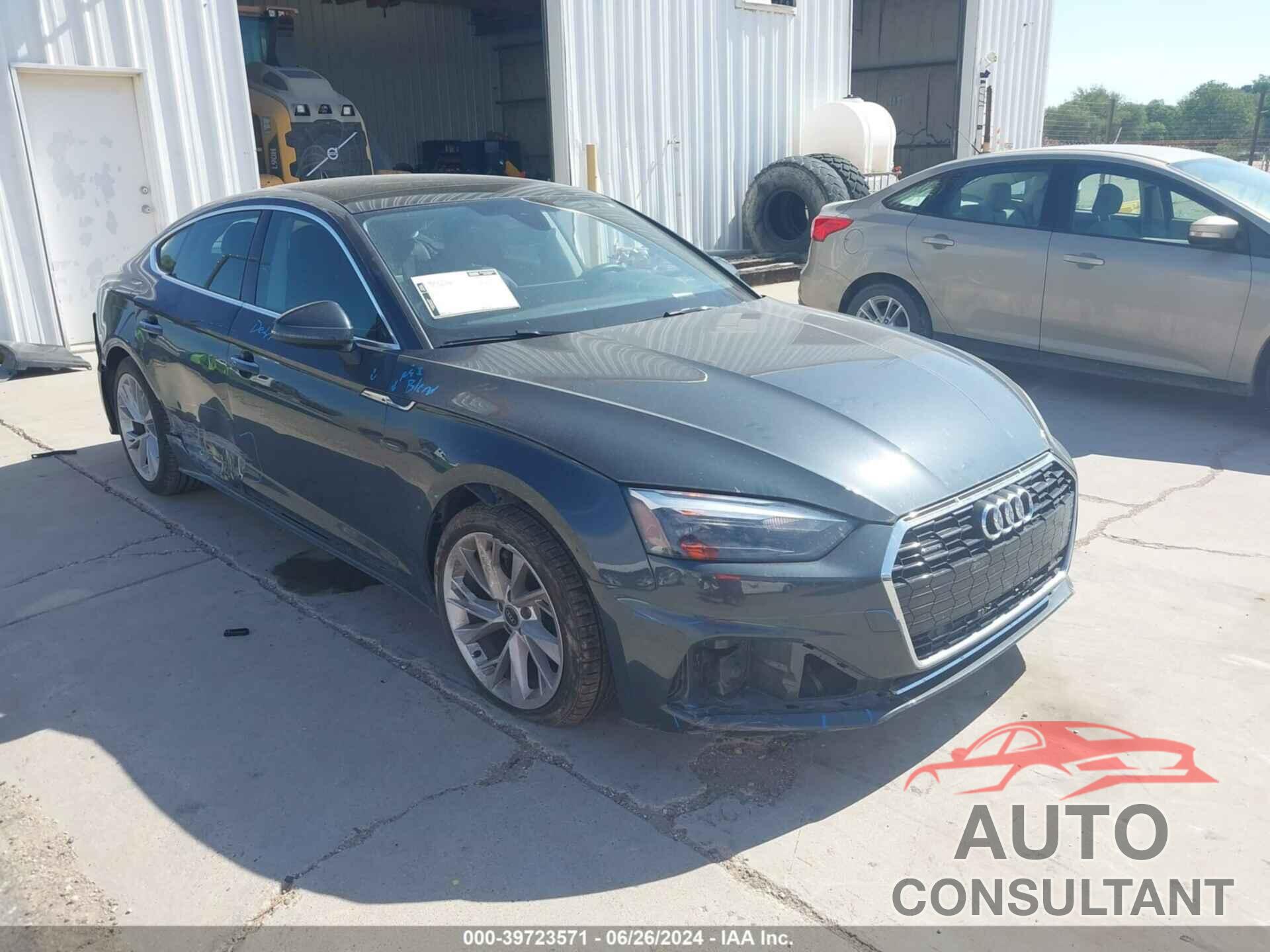 AUDI A5 SPORTBACK 2022 - WAUABCF50NA016104