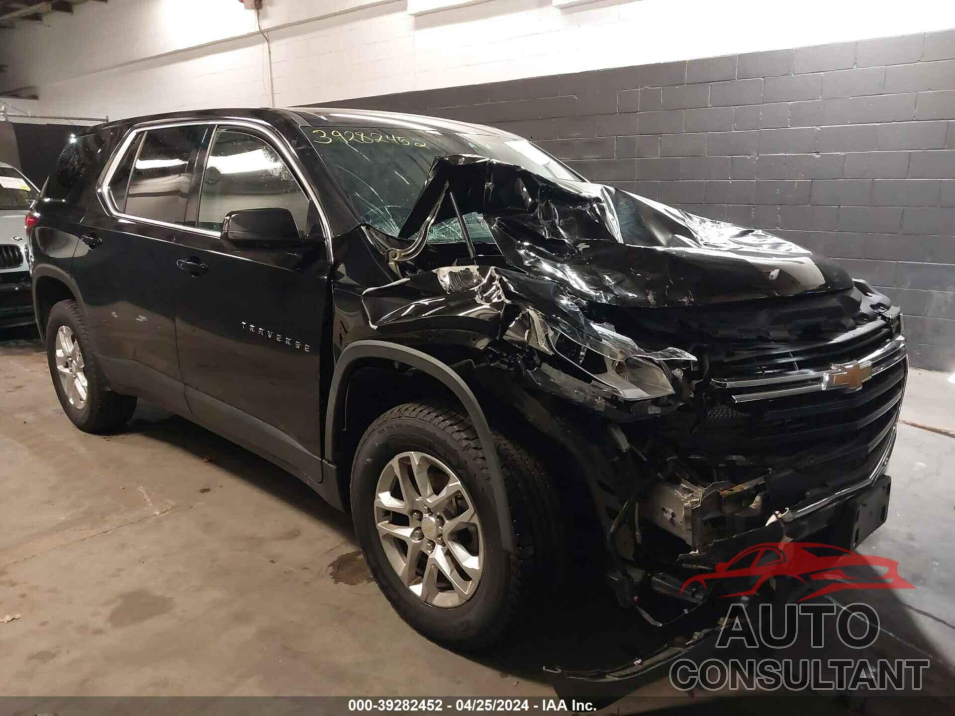 CHEVROLET TRAVERSE 2018 - 1GNERFKW7JJ267333