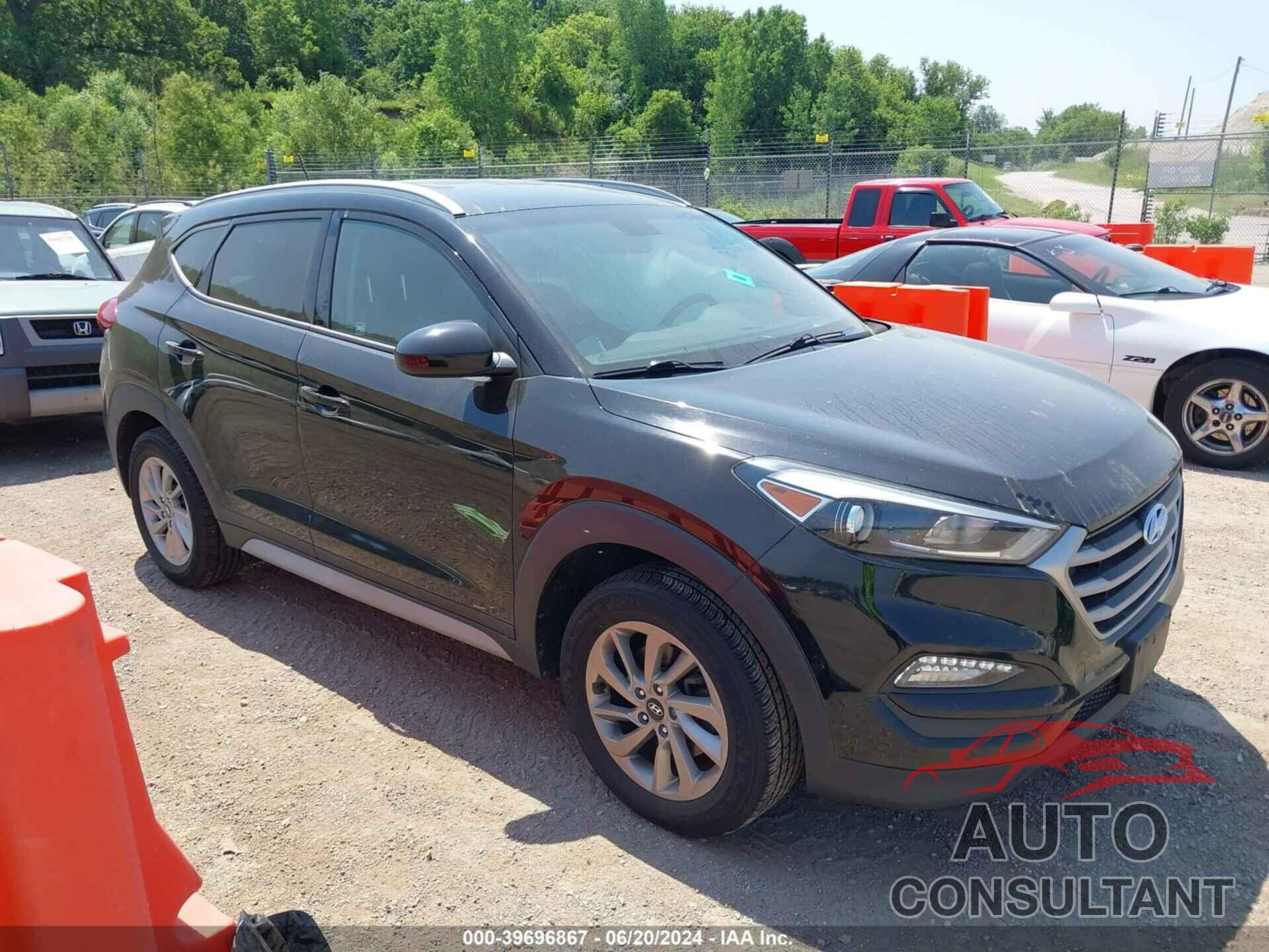 HYUNDAI TUCSON 2017 - KM8J3CA47HU488345