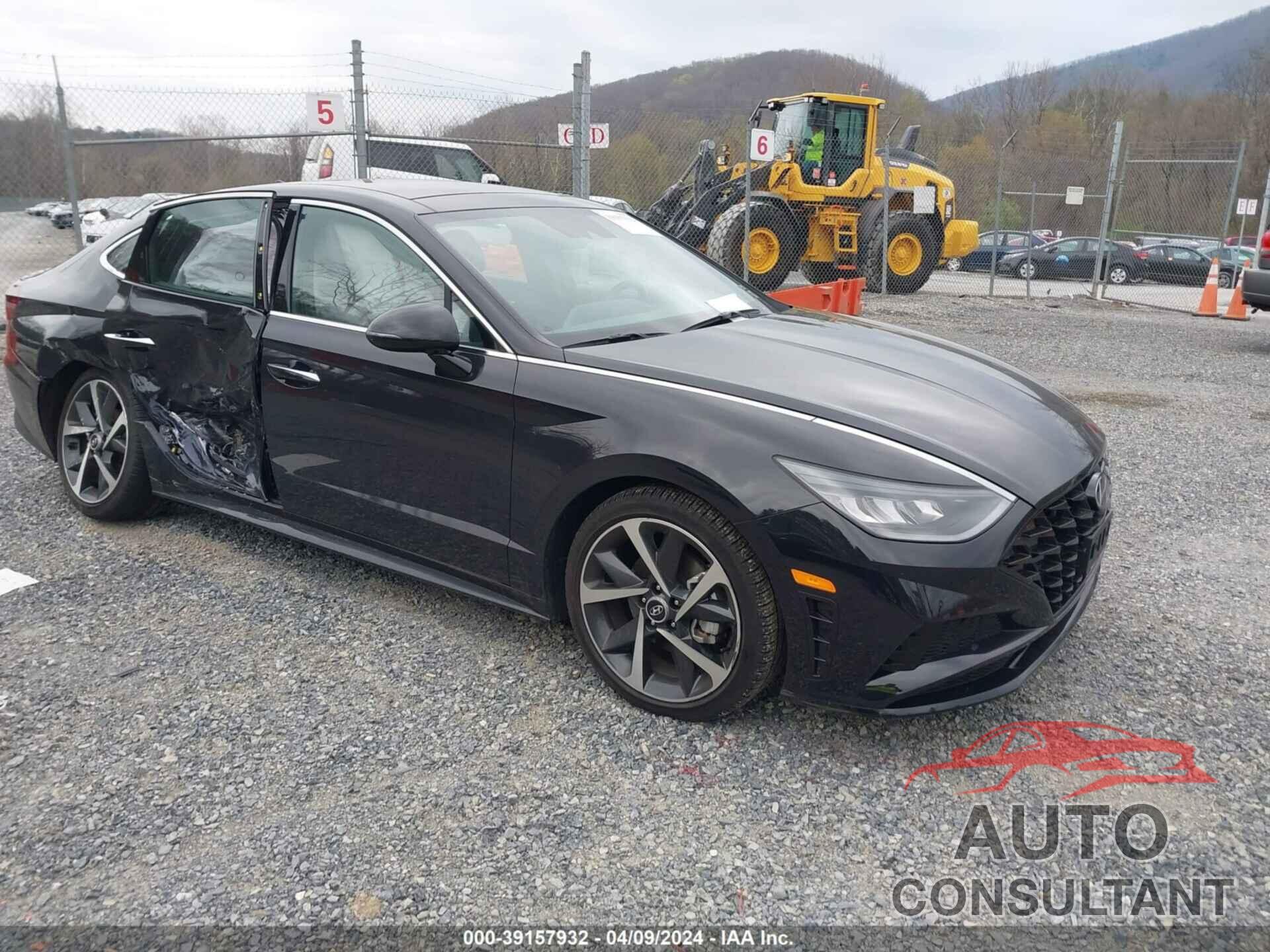 HYUNDAI SONATA 2023 - KMHL44J21PA279435