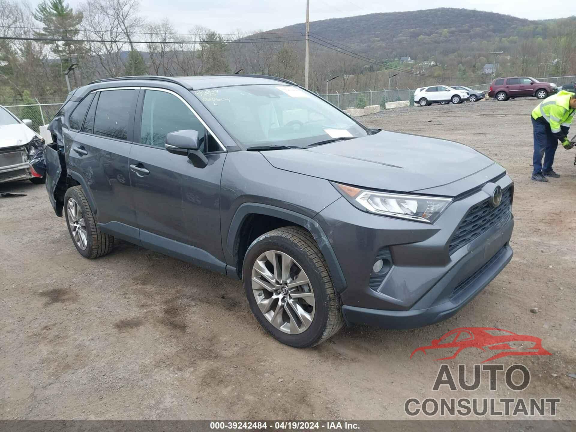 TOYOTA RAV4 2019 - 2T3A1RFV3KC030604