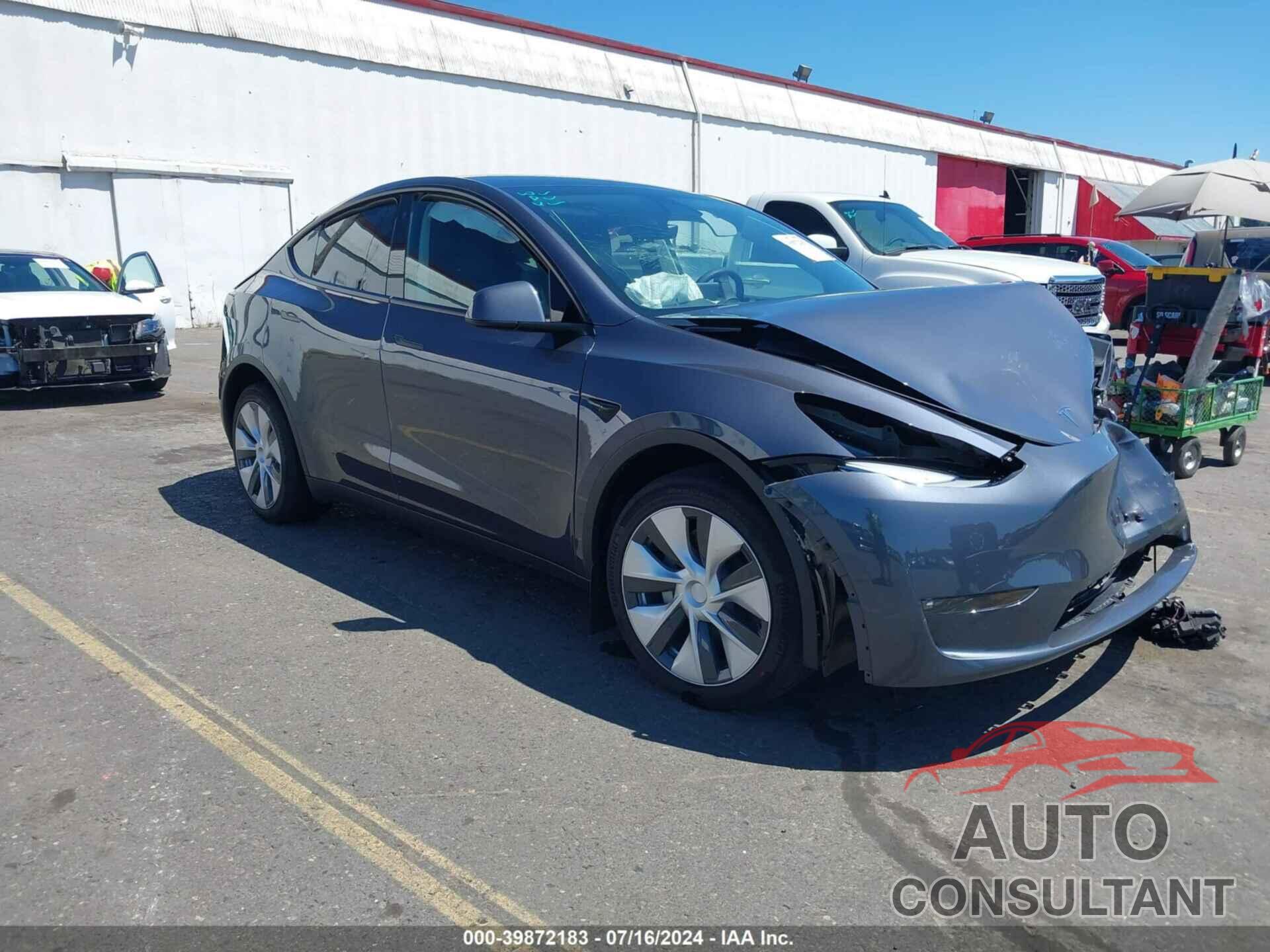 TESLA MODEL Y 2023 - 7SAYGDEE9PF685365