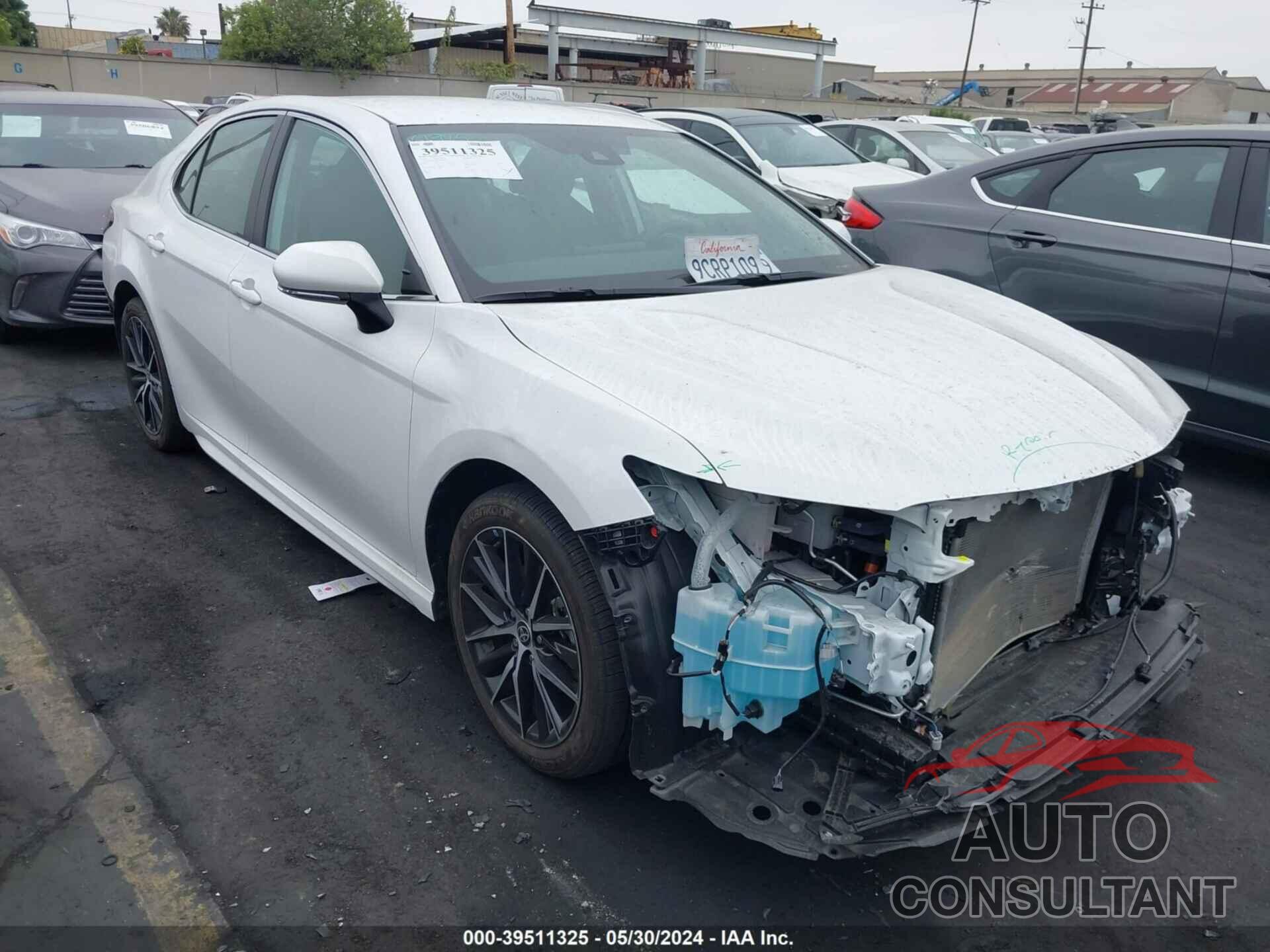 TOYOTA CAMRY 2023 - 4T1G31AK2PU600352