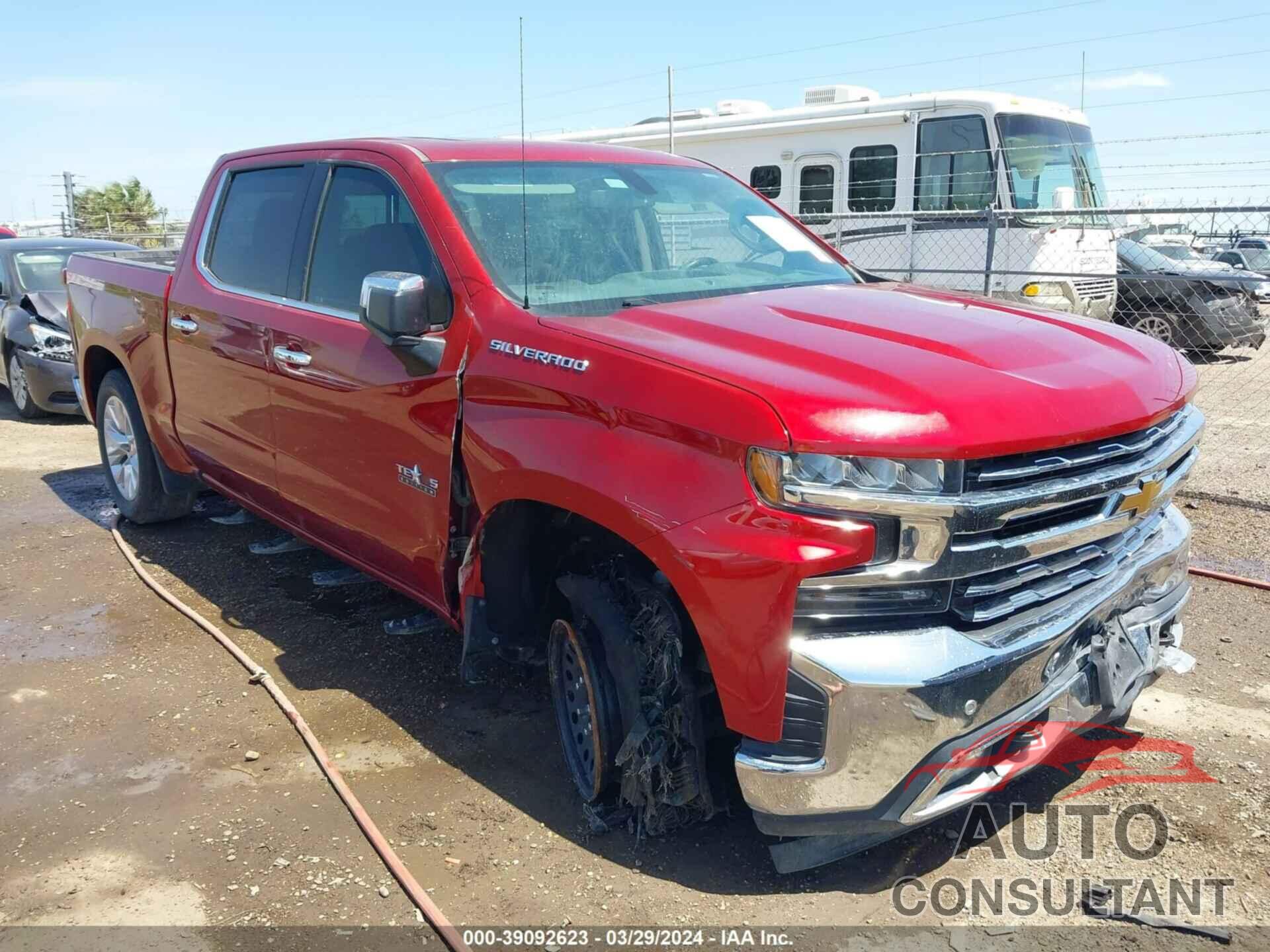 CHEVROLET SILVERADO 1500 2021 - 3GCPWEED1MG428070