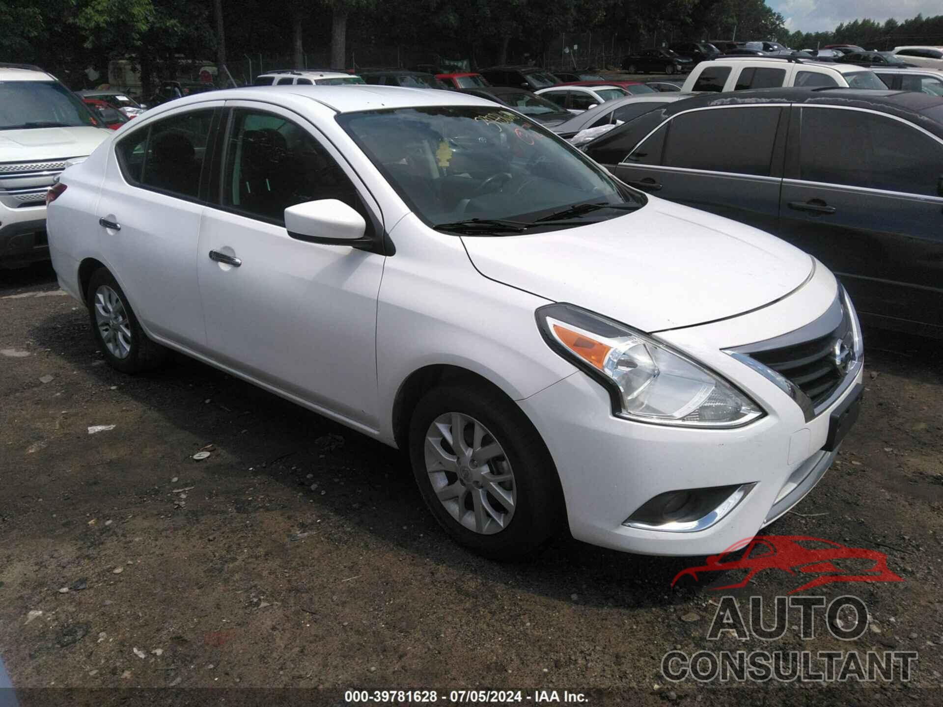 NISSAN VERSA 2018 - 3N1CN7AP7JL837435