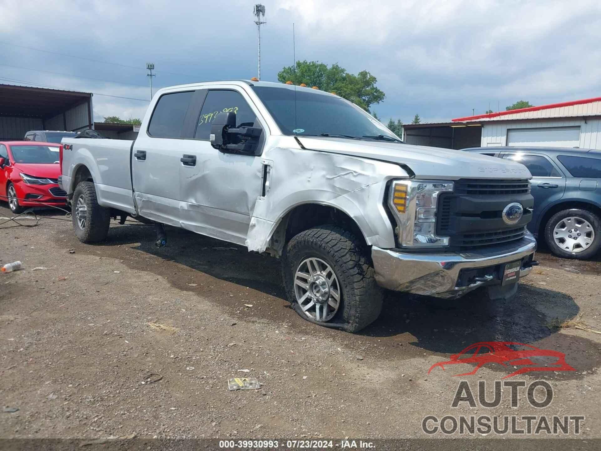FORD F-350 2018 - 1FT8W3BT8JEC99364