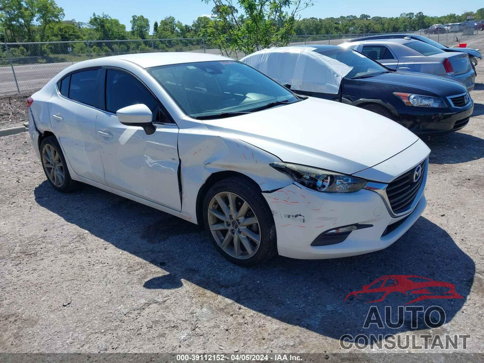 MAZDA MAZDA3 2017 - 3MZBN1V74HM138958